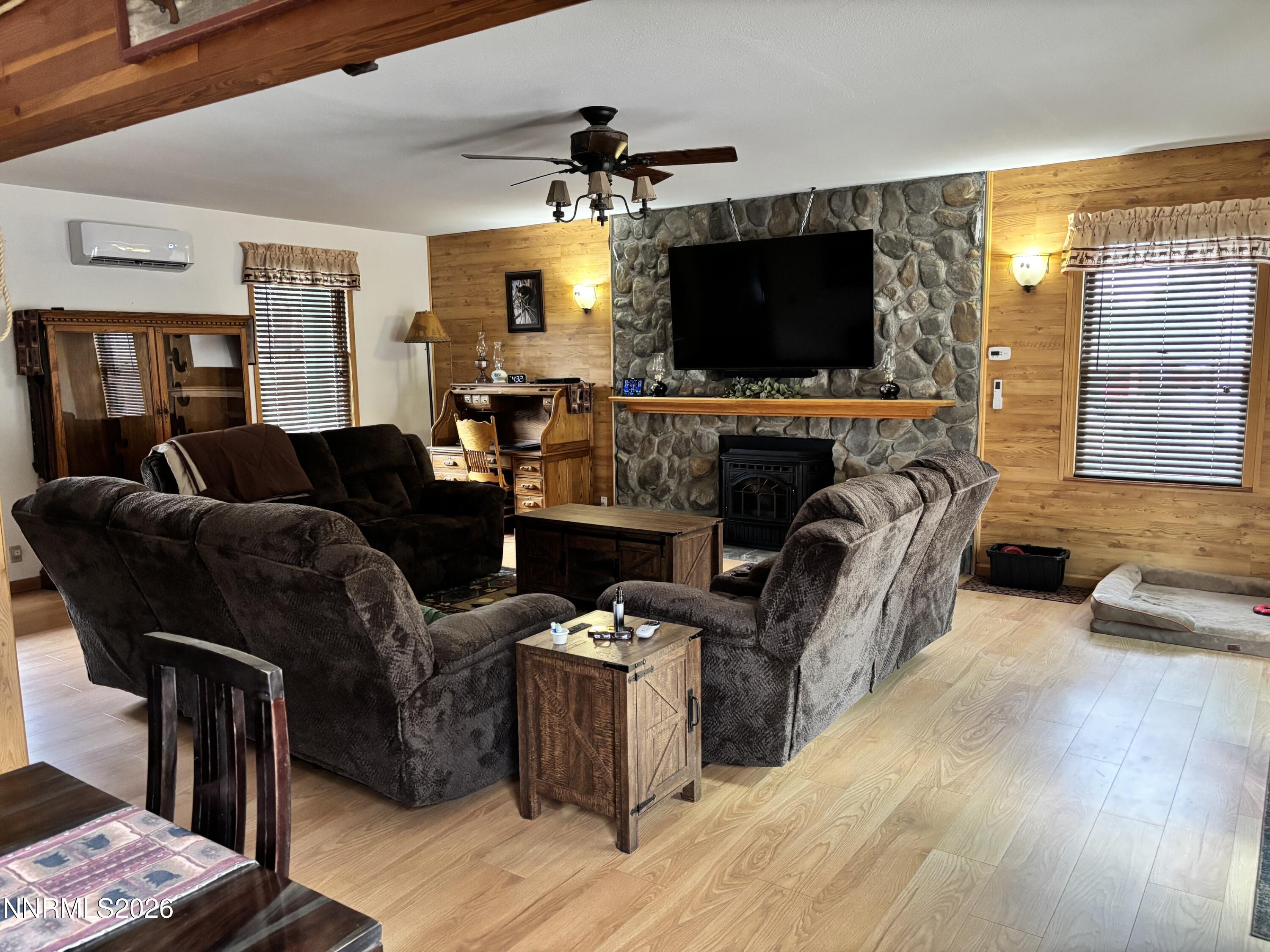 21595 Dortort Drive Property Photo 25