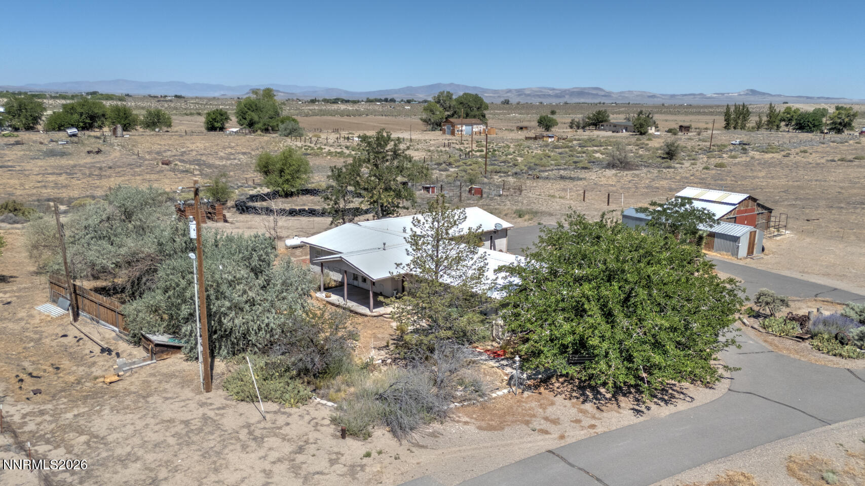 6700 Cox Road Property Photo 4