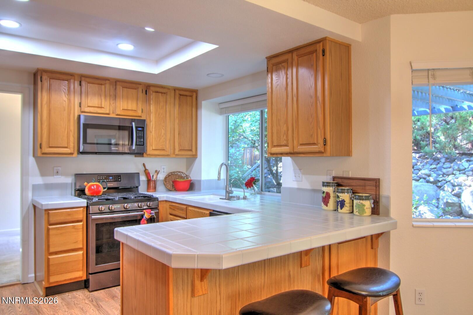 995 Leah Circle Property Photo 10