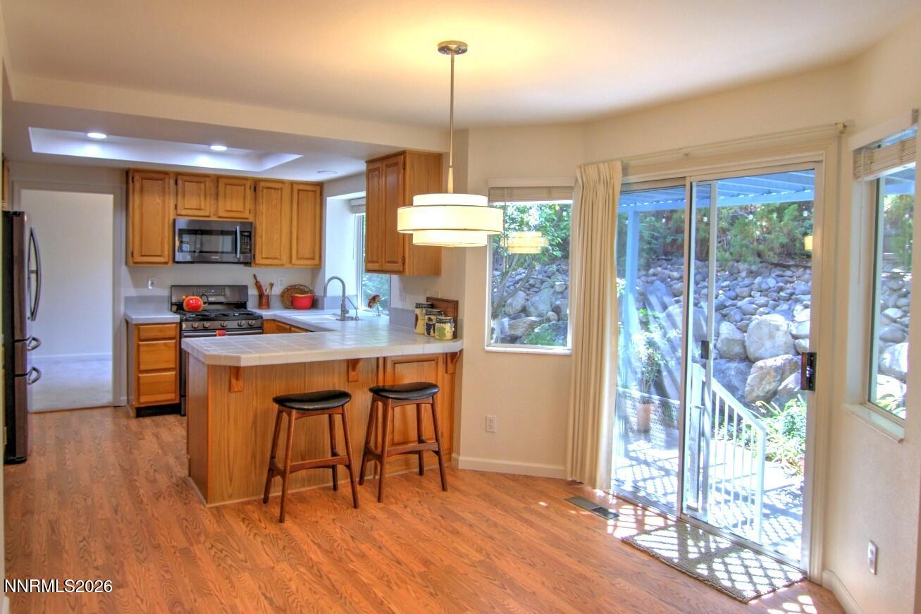 995 Leah Circle Property Photo 11