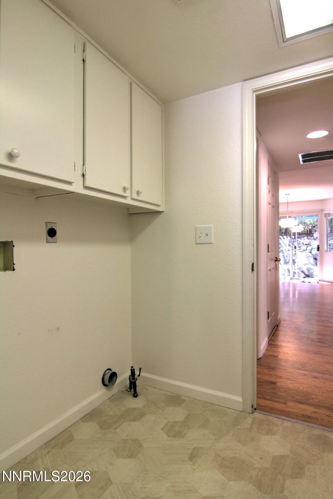 995 Leah Circle Property Photo 17
