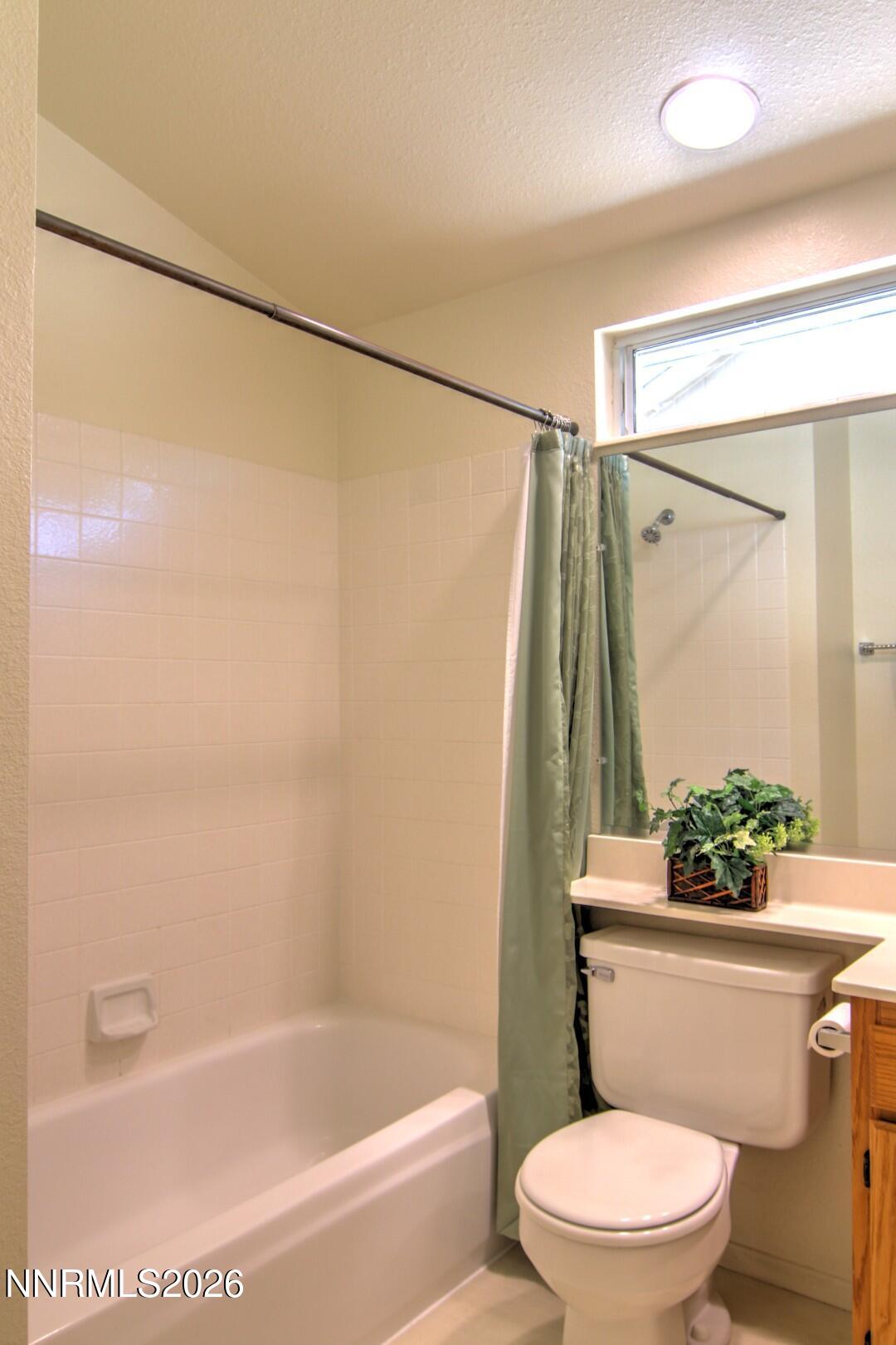 995 Leah Circle Property Photo 34