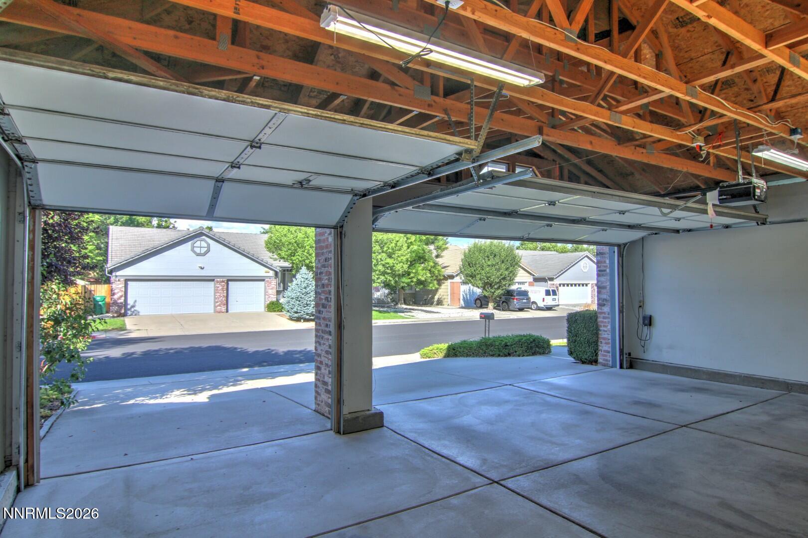 995 Leah Circle Property Photo 47
