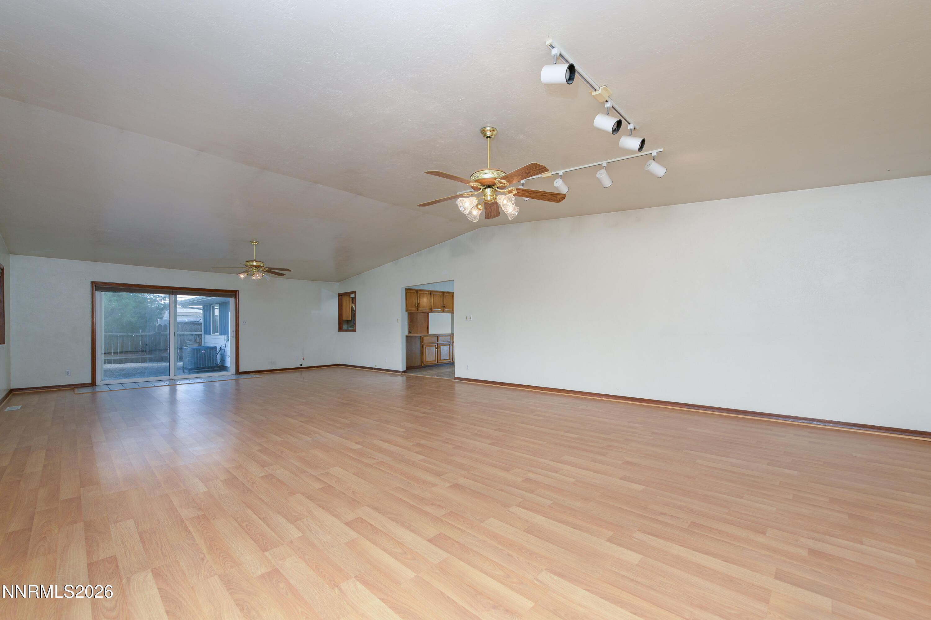 236 S West Street Property Photo 17