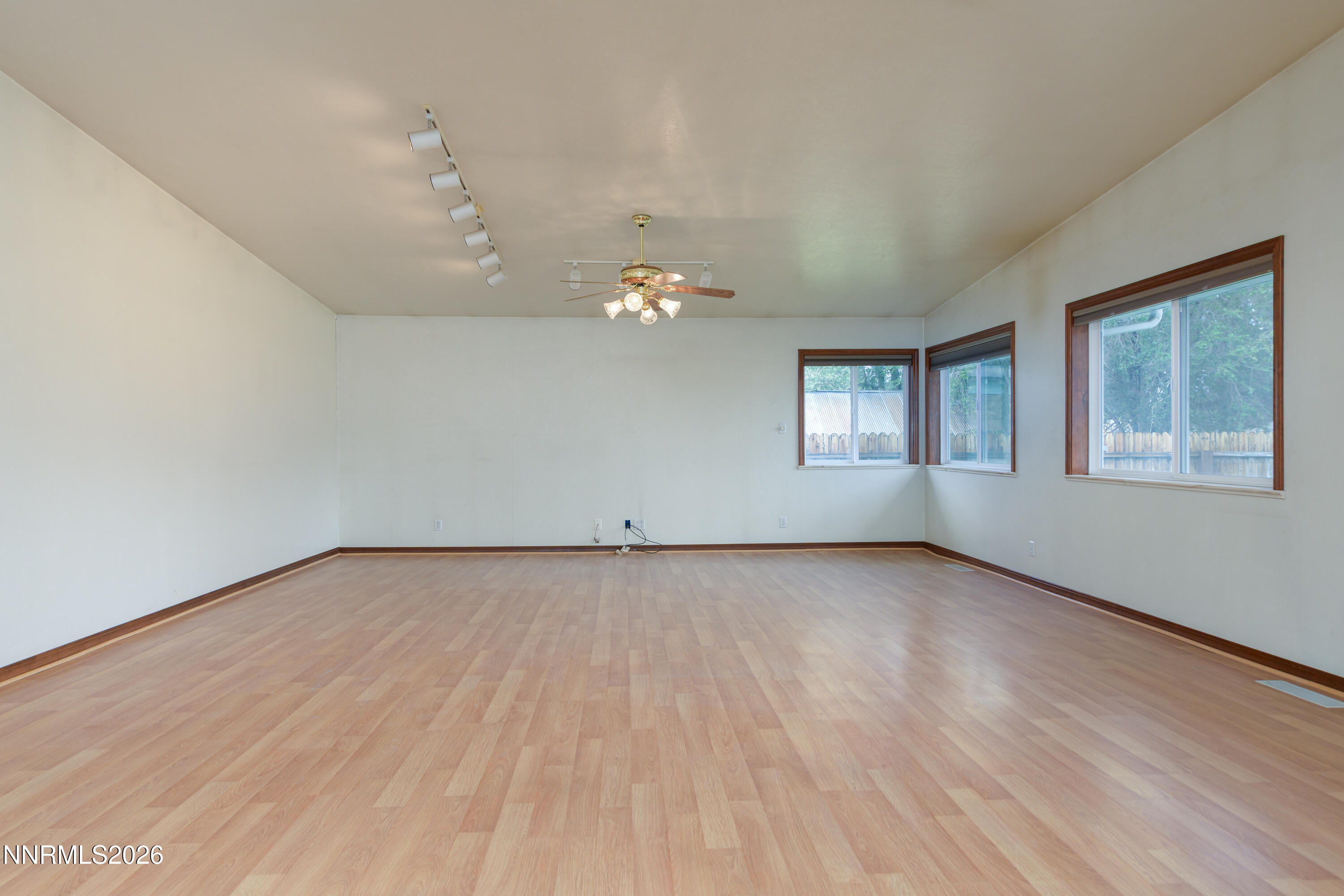 236 S West Street Property Photo 18