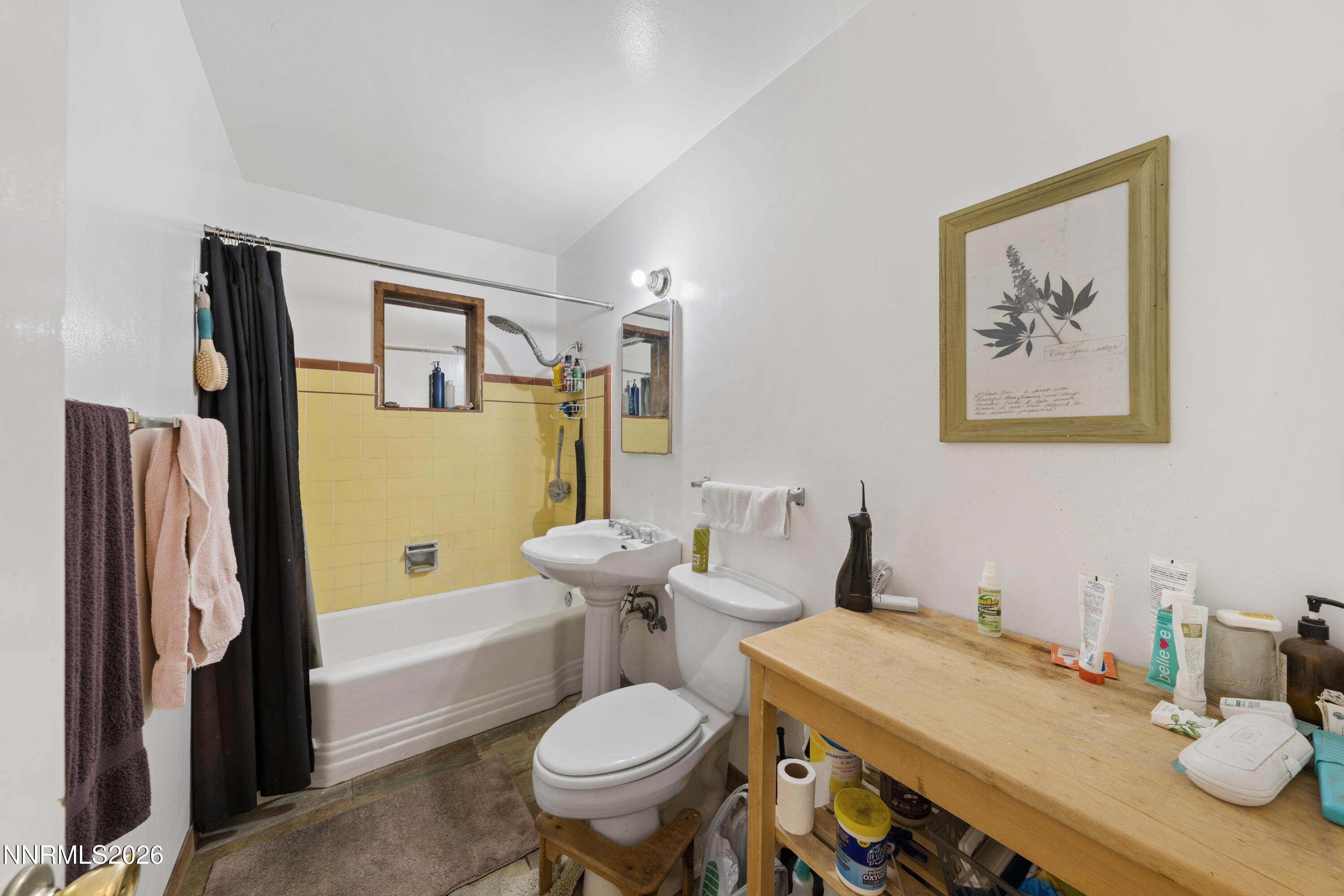 1870 Alexander Hamilton Drive Property Photo 13
