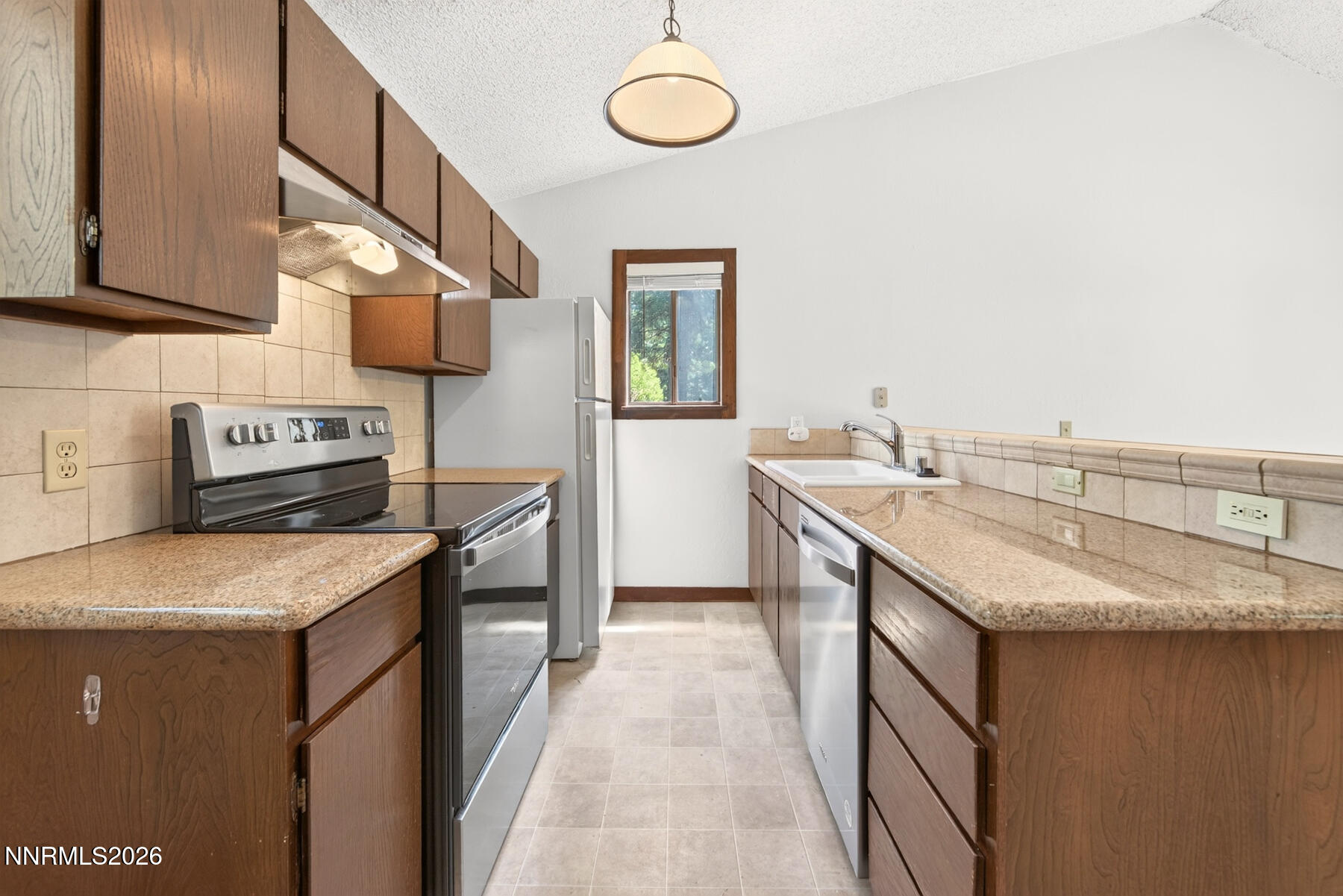 811 Southwood Boulevard Unit 11 Property Photo 15