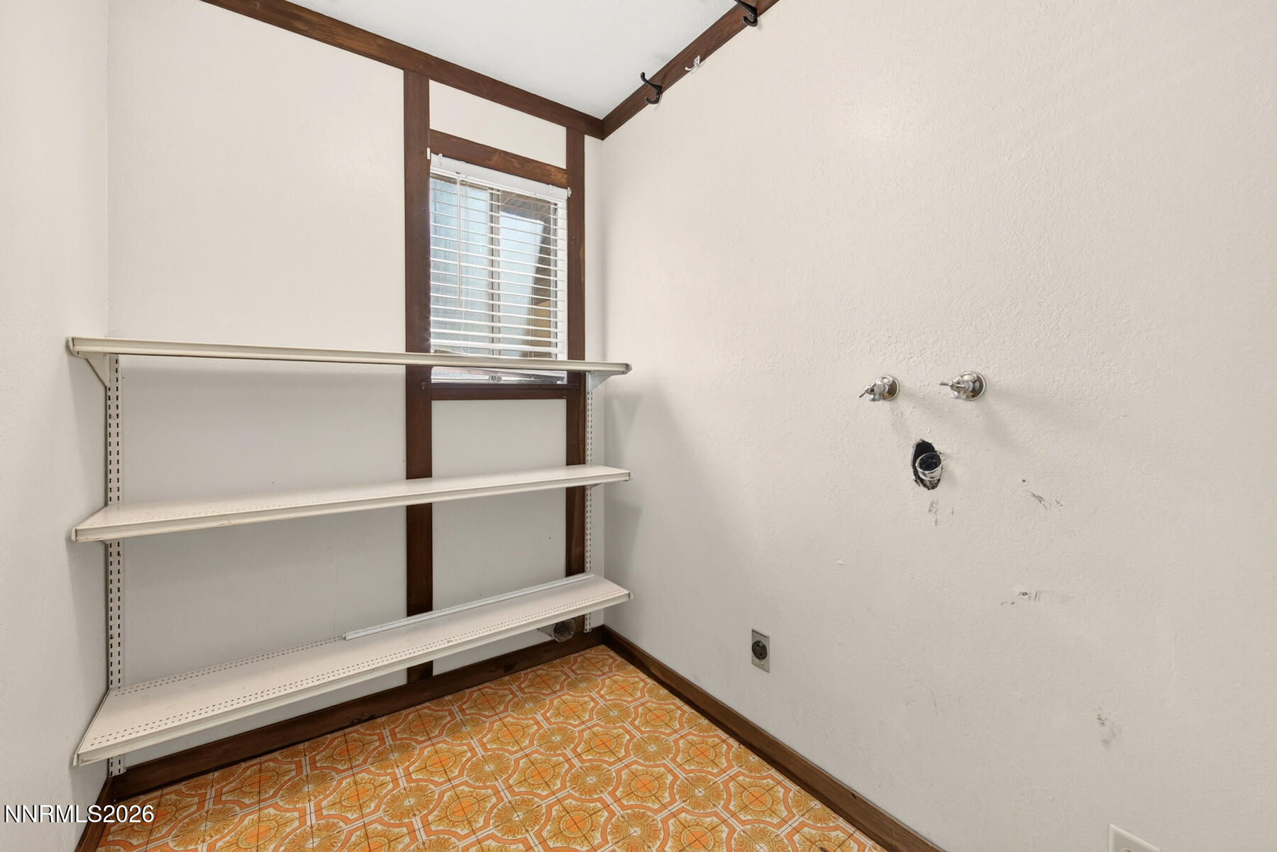 811 Southwood Boulevard Unit 11 Property Photo 23