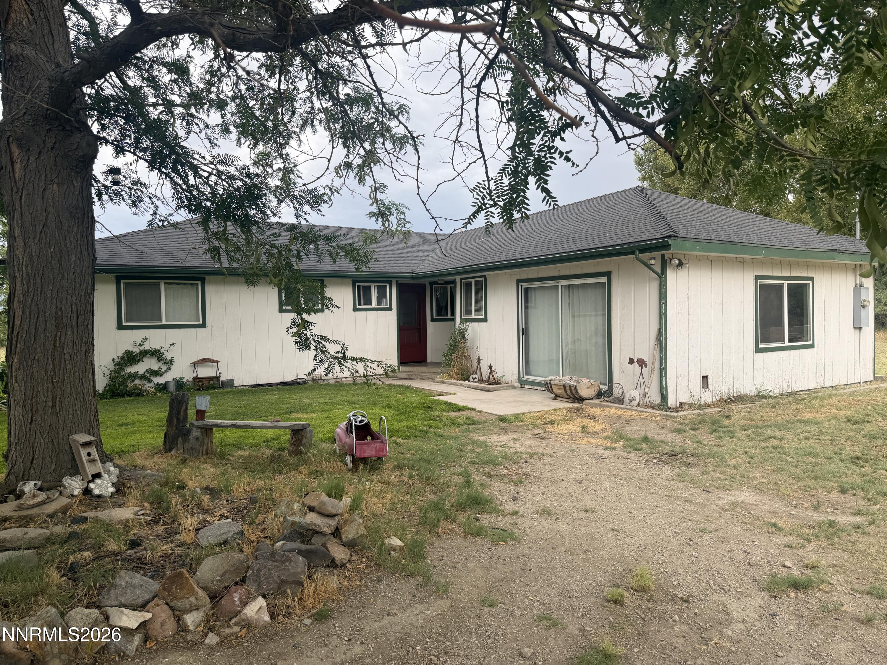 651 Highway 208 Property Photo 1