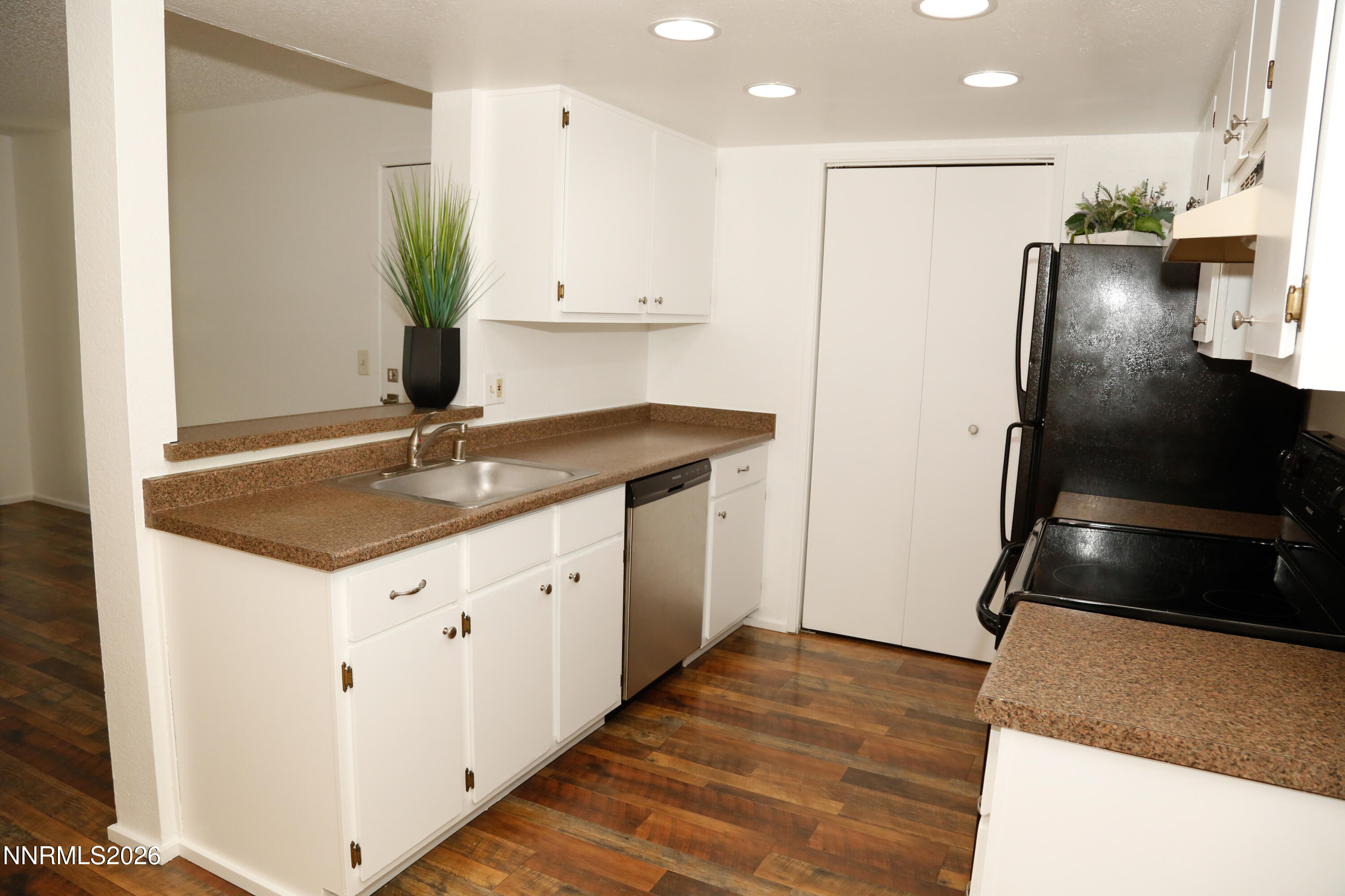 7680 Bluestone Drive #u351 Property Photo 2