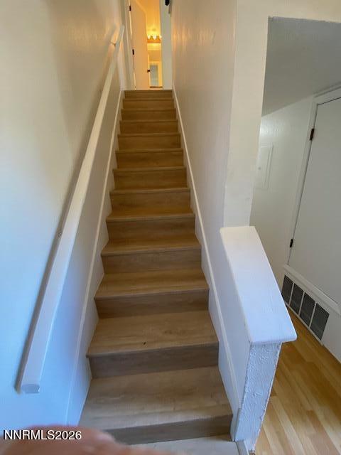 770 Southwood Boulevard #8 Property Photo 9