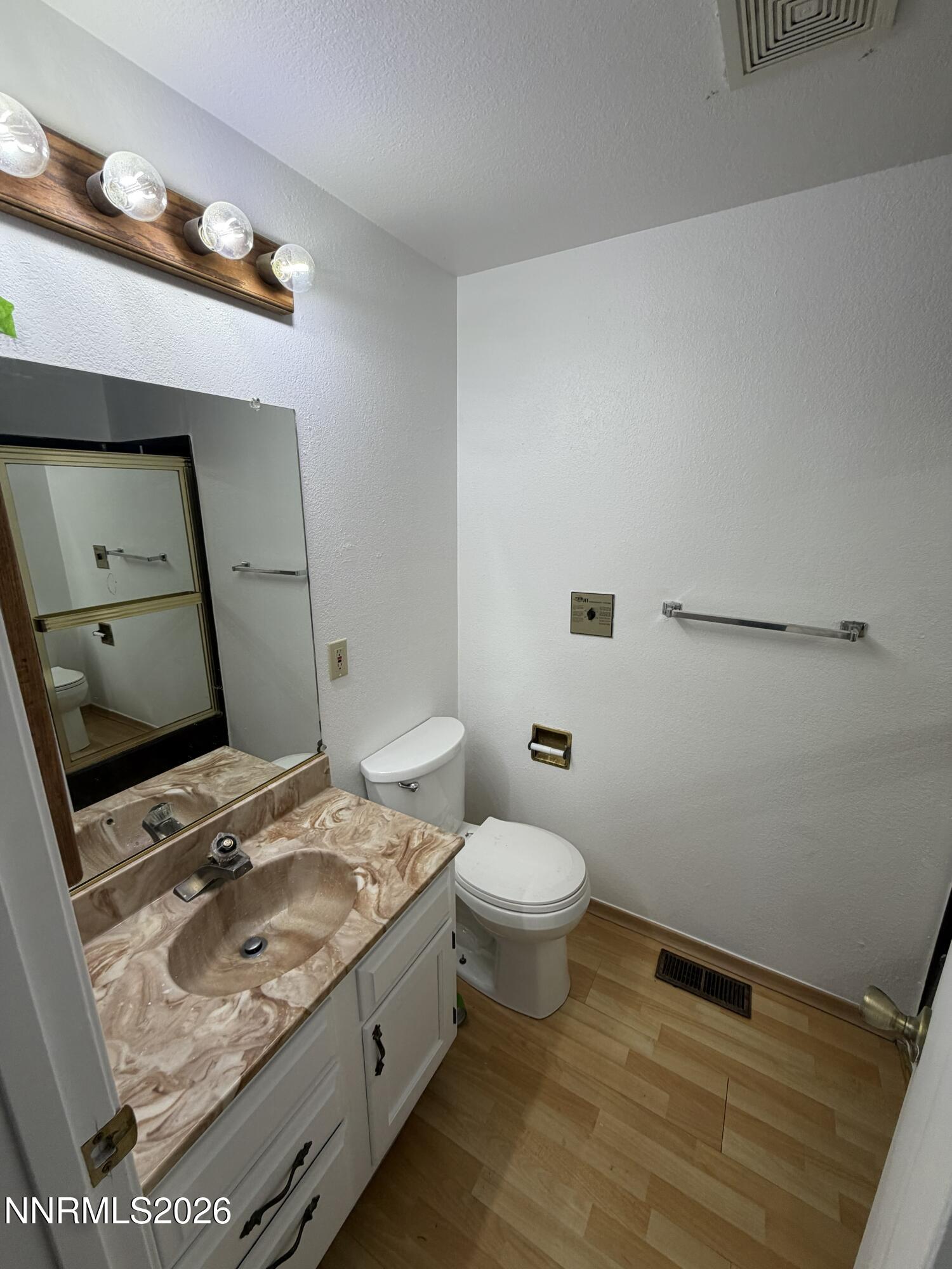 770 Southwood Boulevard #8 Property Photo 14