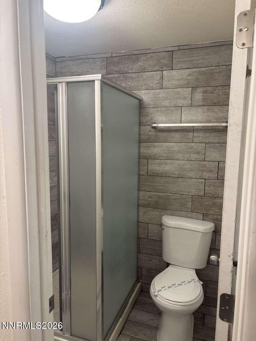 500 University Way Property Photo 2