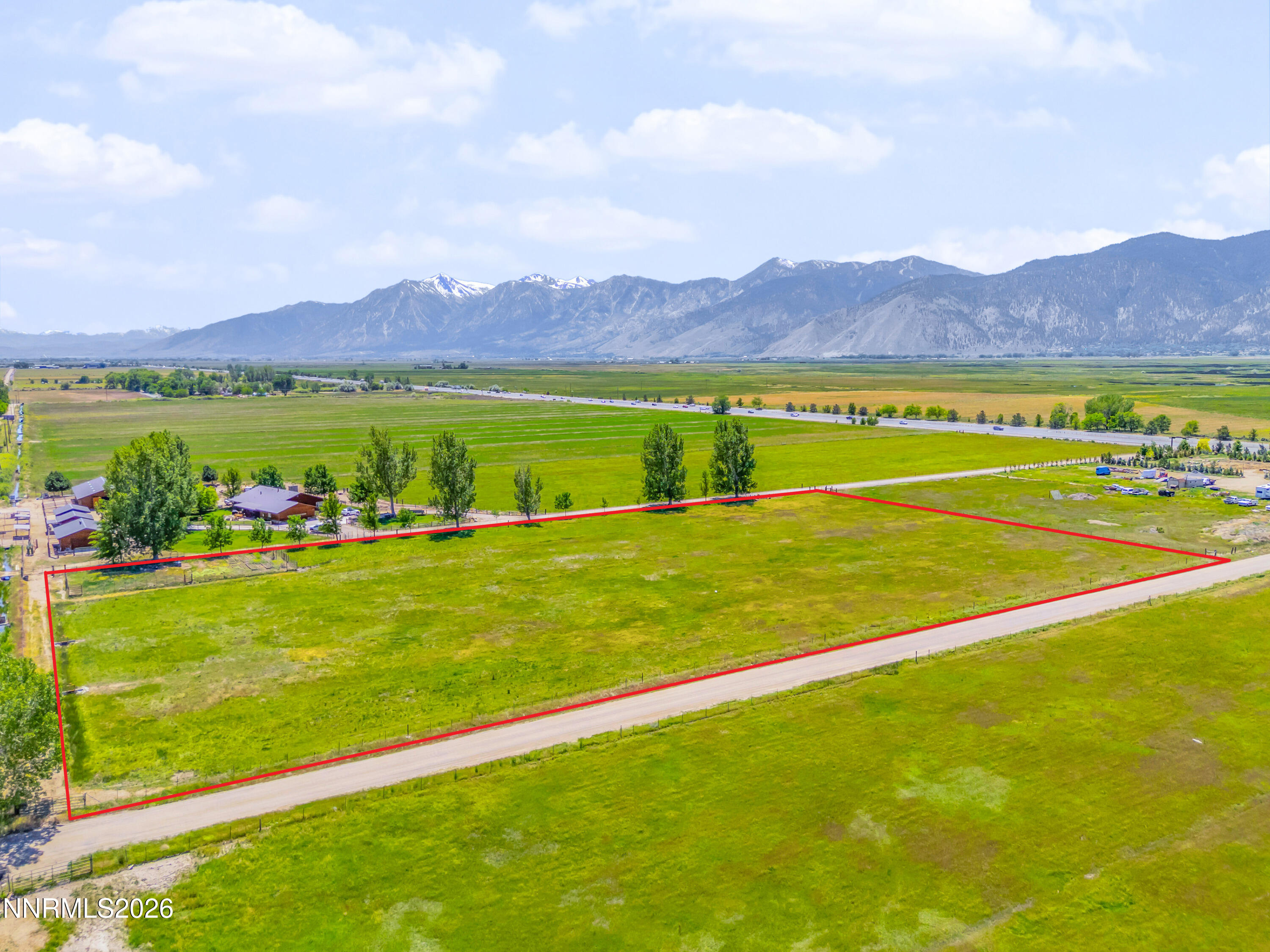 2693 U.s. Highway 395 Property Photo 2
