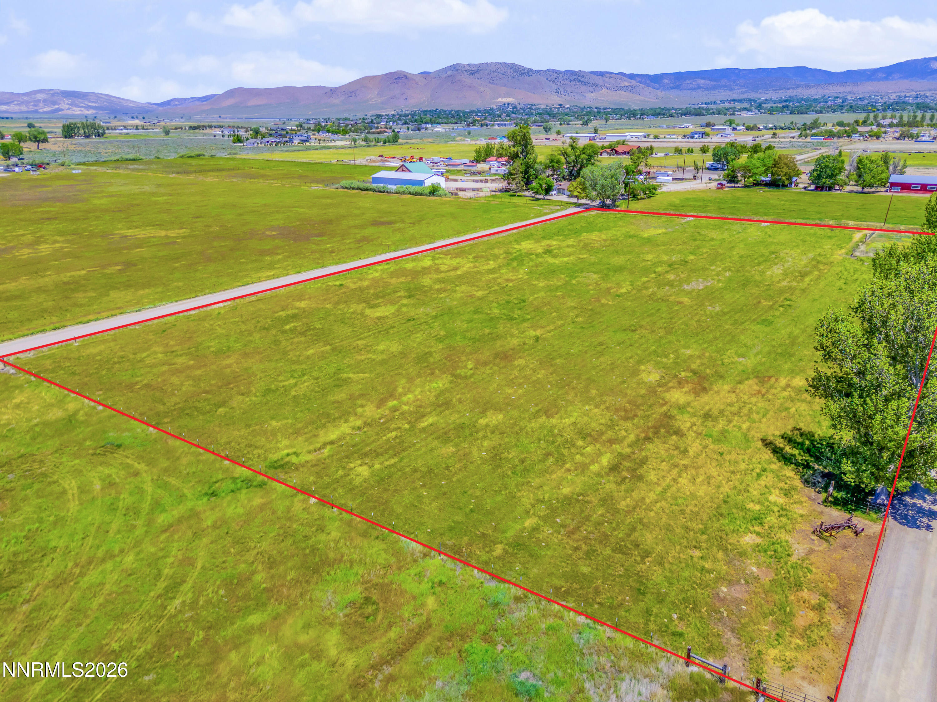 2693 U.s. Highway 395 Property Photo 8