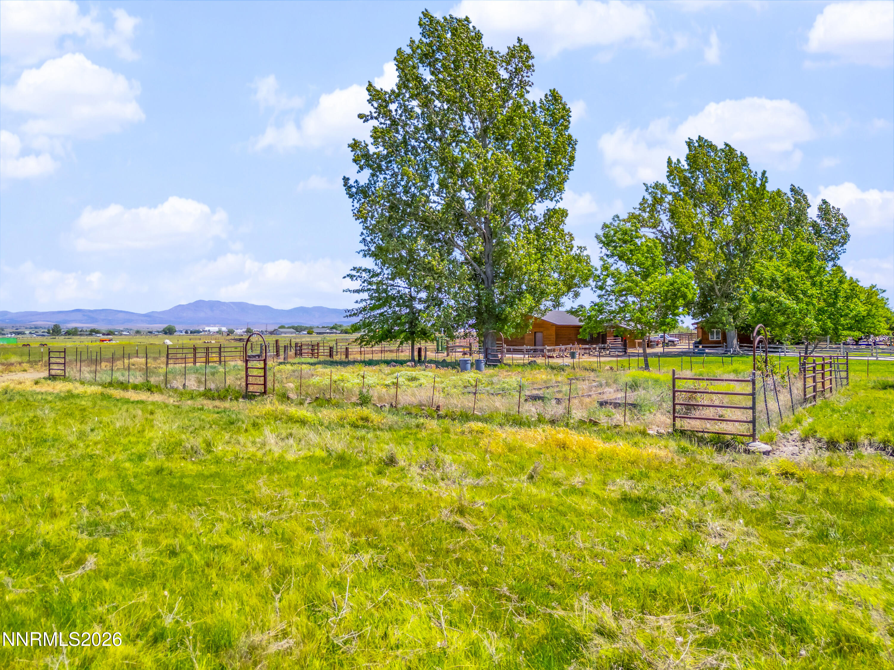 2693 U.s. Highway 395 Property Photo 22