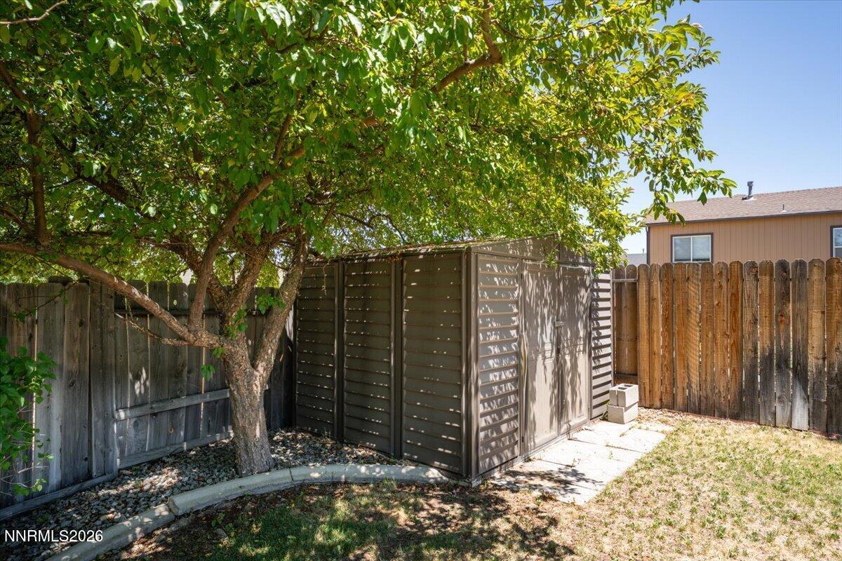 9945 Sandhaven Court Property Photo 20