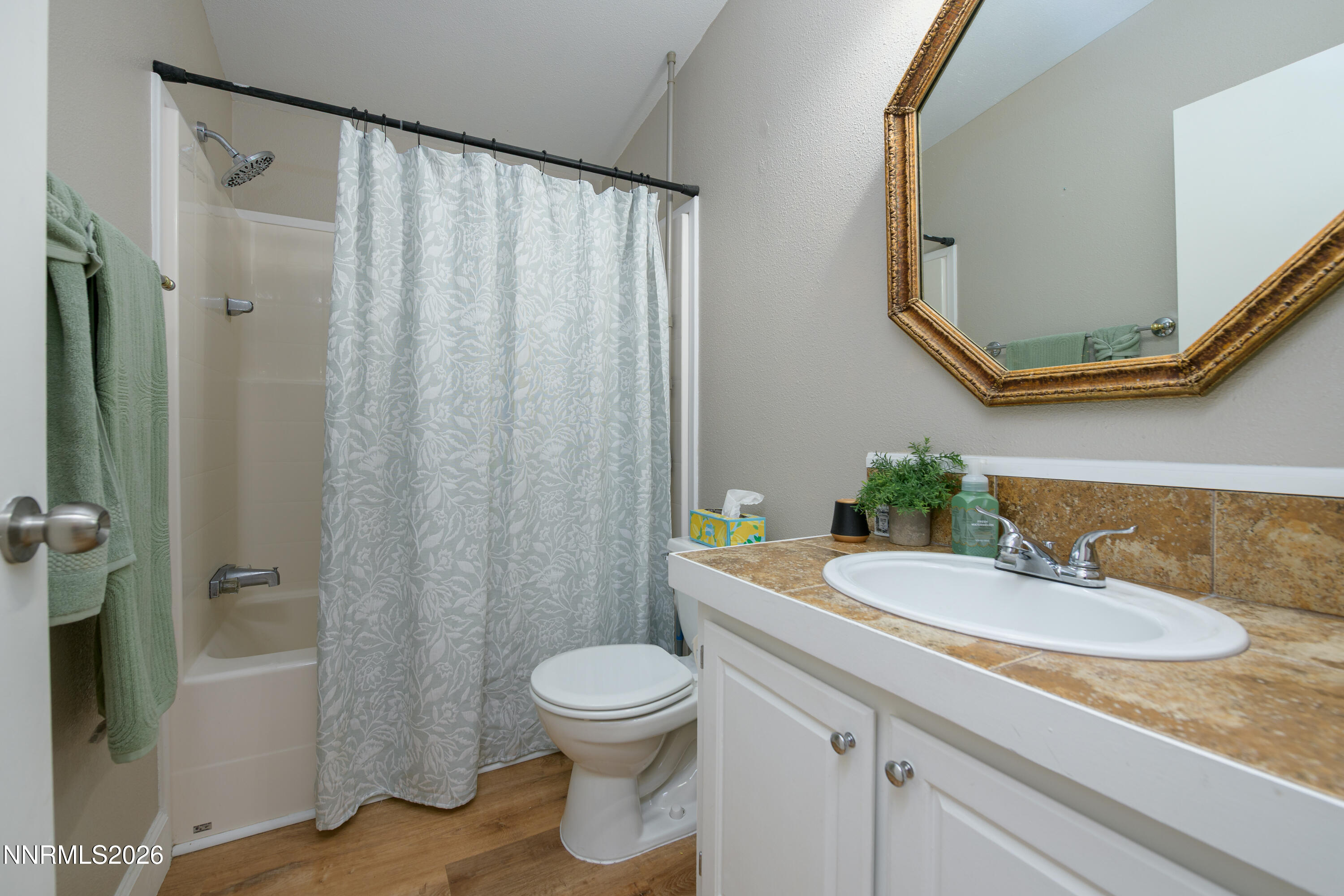3769 Arden Way Property Photo 17