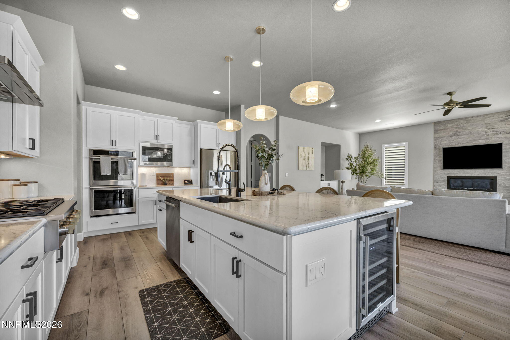 8580 Gypsy Hill Trail Property Photo 10