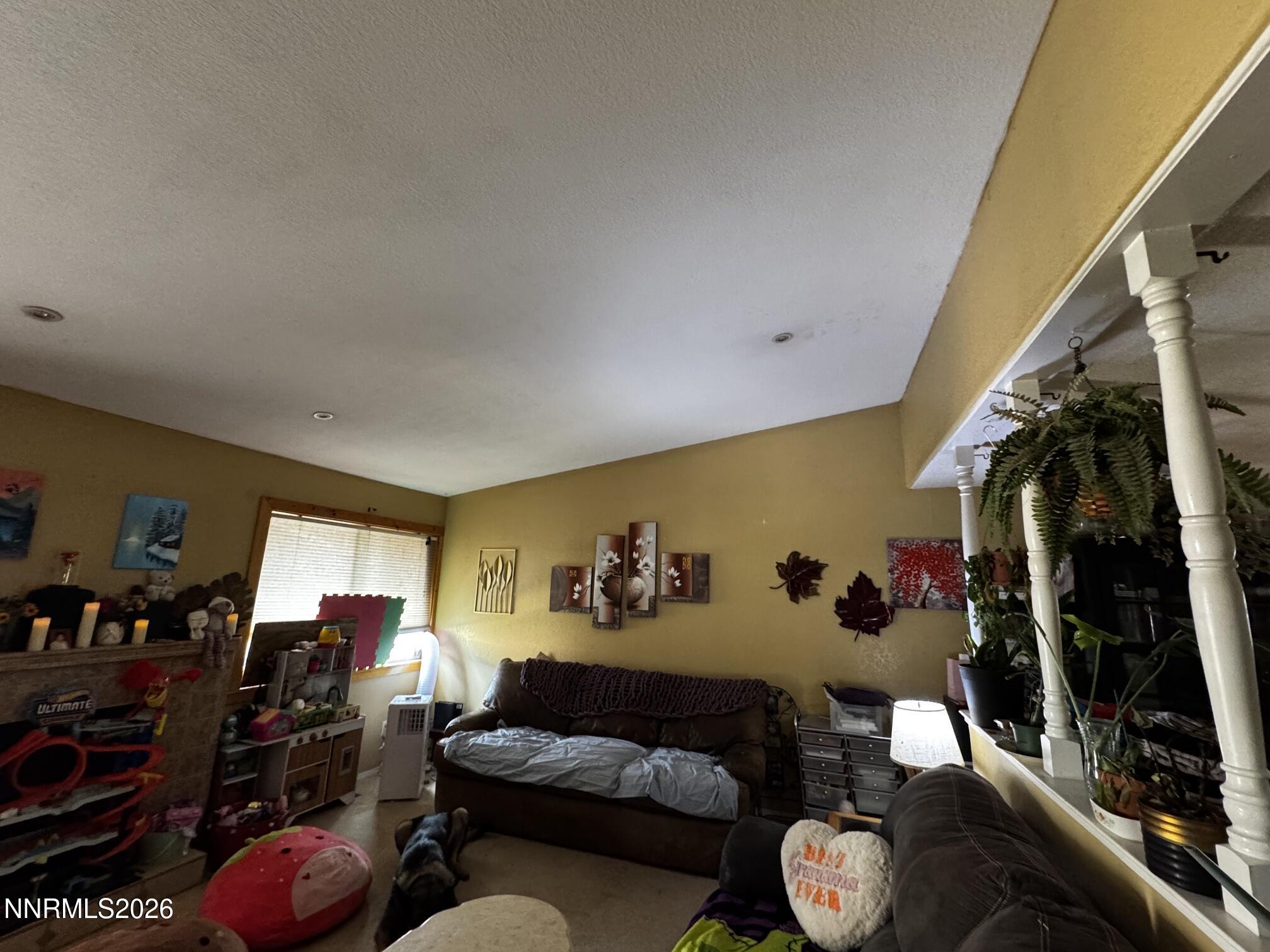 2903 Panamint Road Property Photo 4