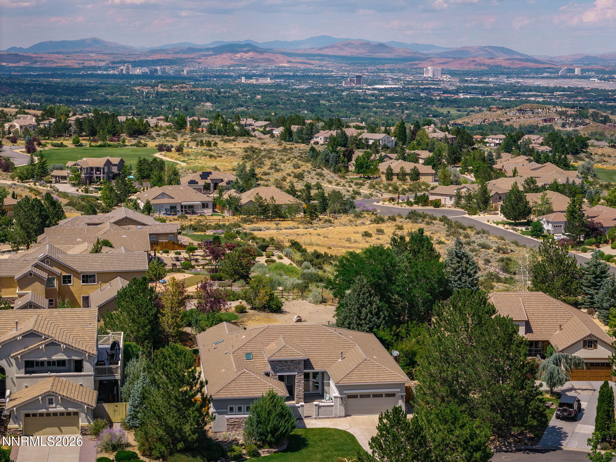 2711 Sun Chaser Court Property Photo 10