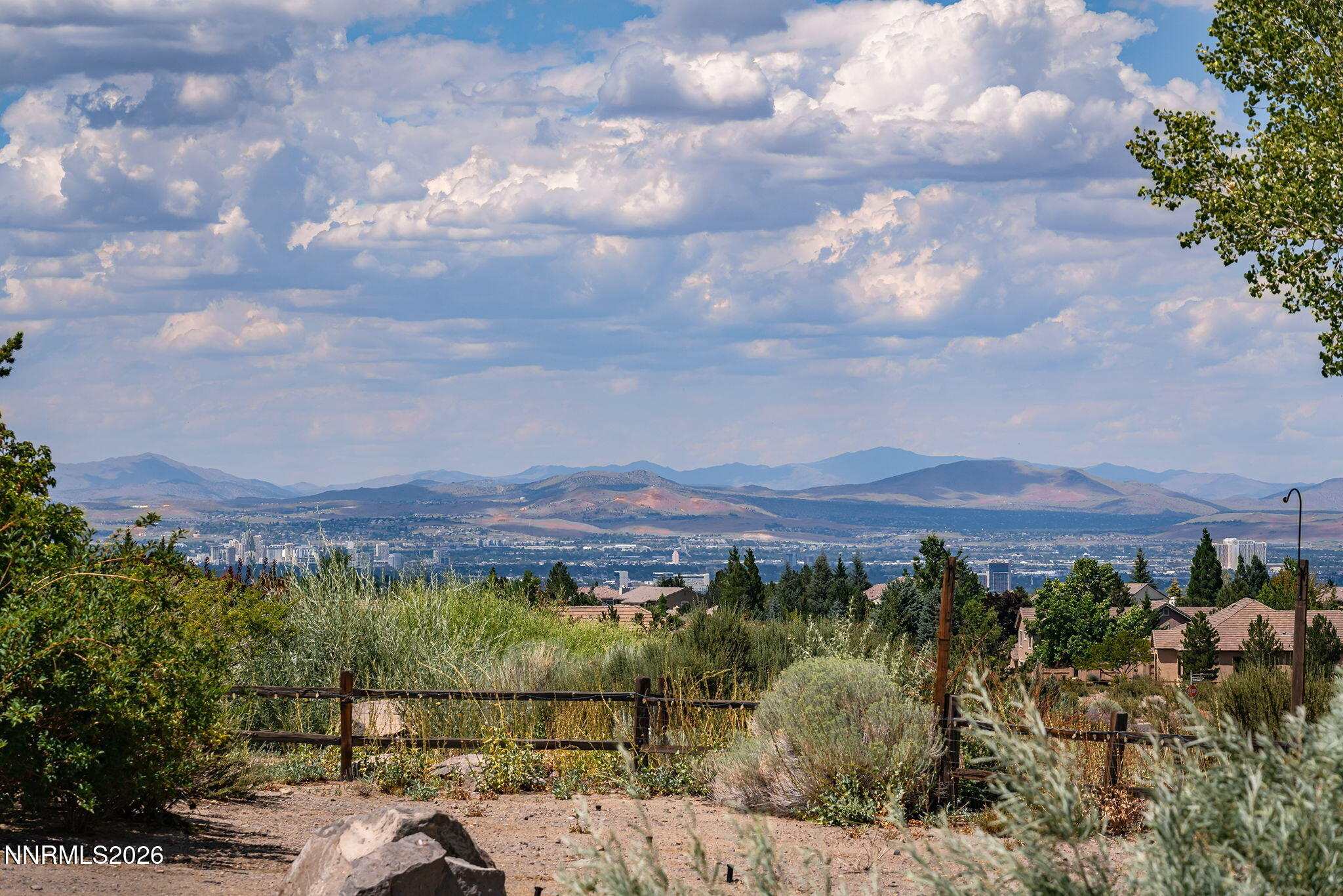 2711 Sun Chaser Court Property Photo 41