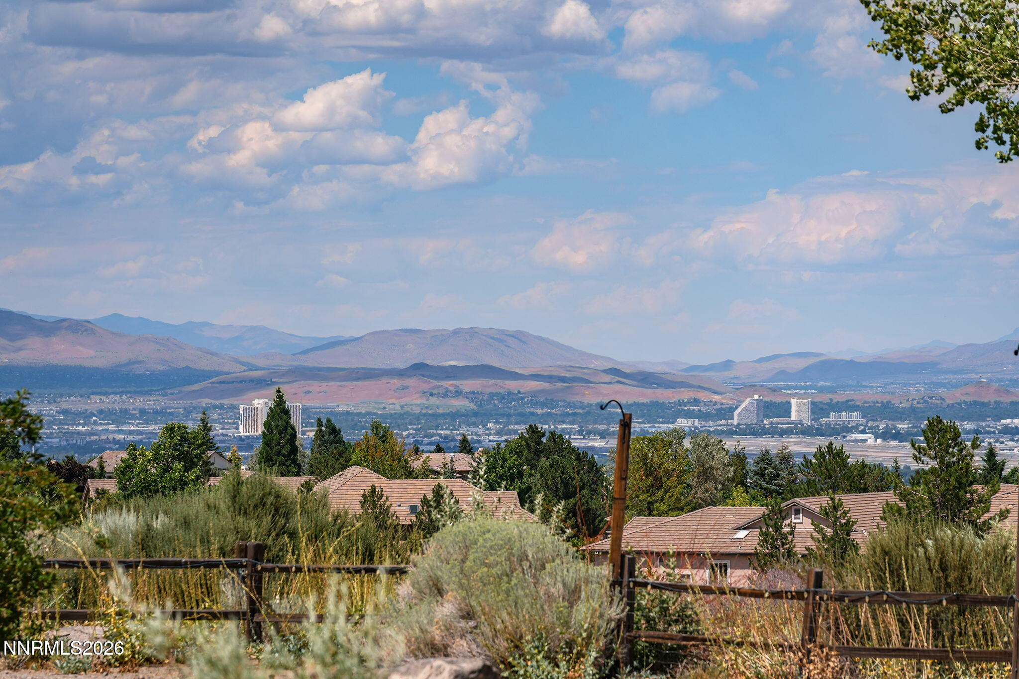 2711 Sun Chaser Court Property Photo 42