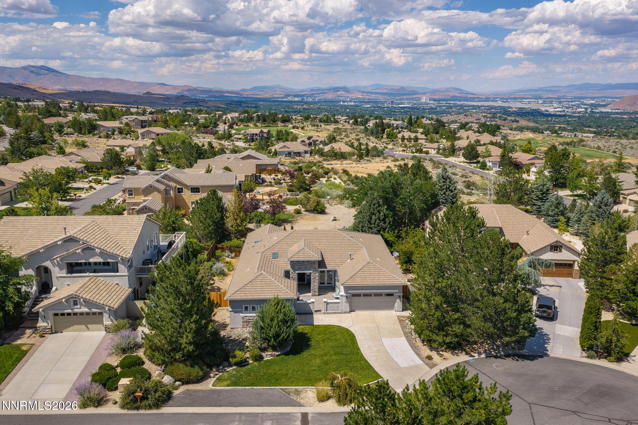 2711 Sun Chaser Court Property Photo 48