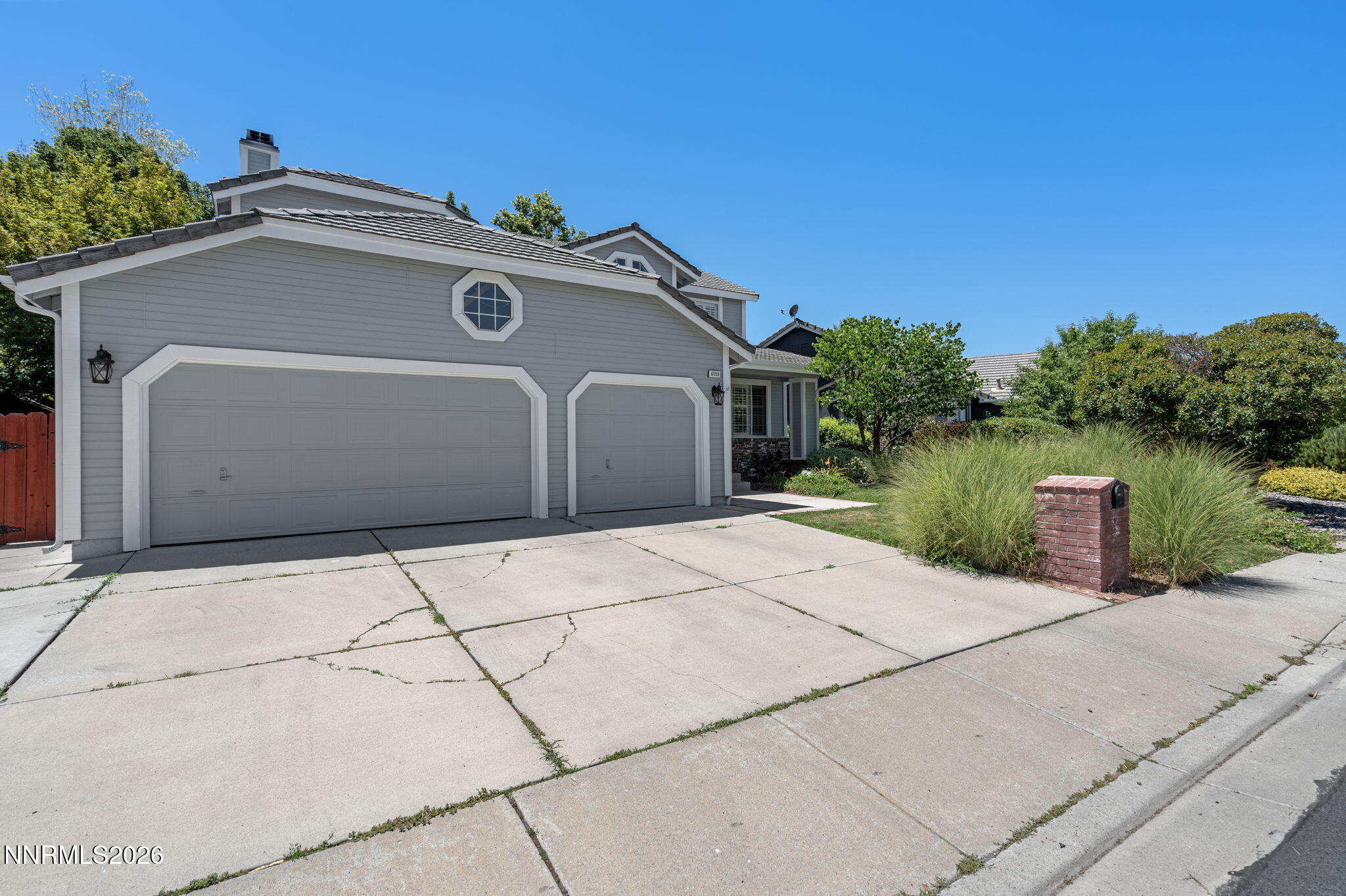 6059 Torrington Drive Property Photo 2
