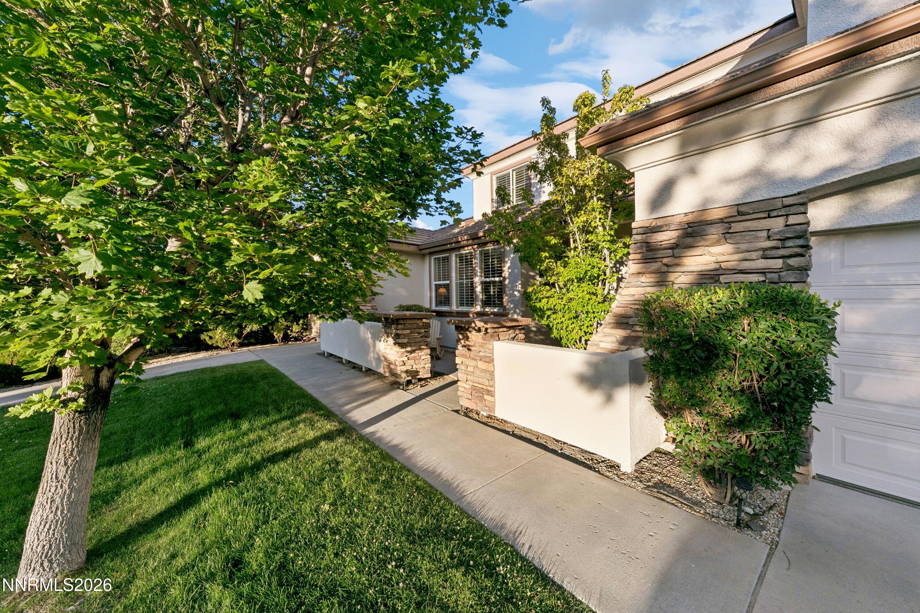 8120 Willow Ranch Trail Property Photo 5