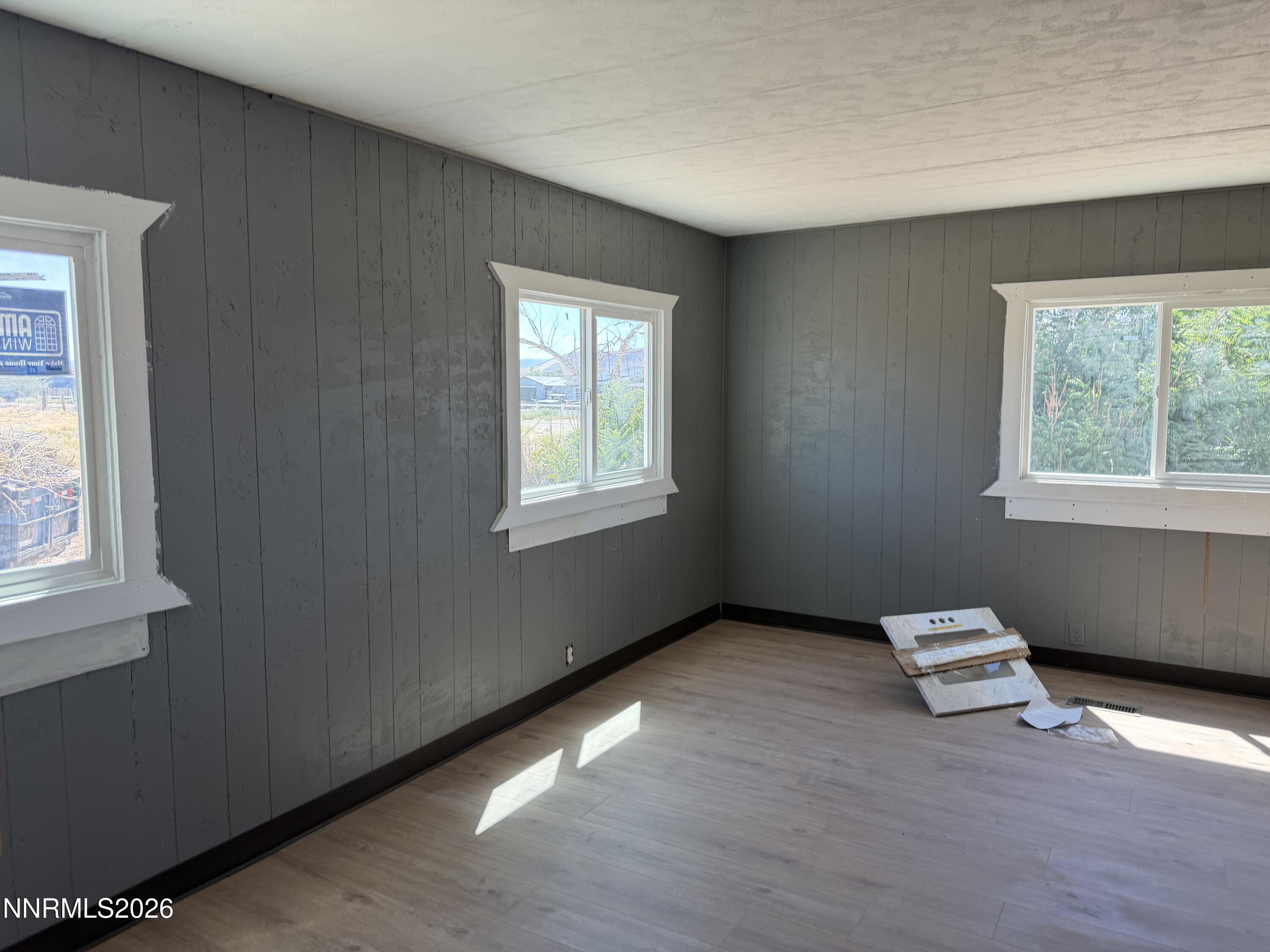 7650 Springfield Road Property Photo 3
