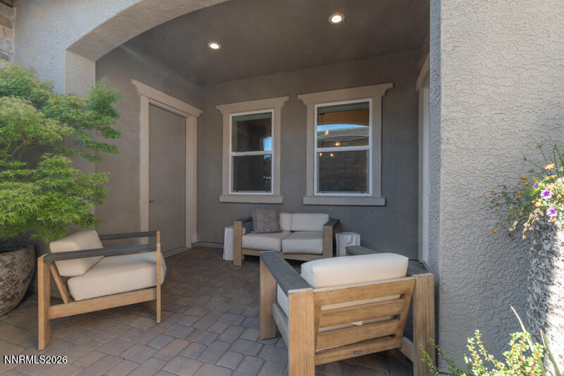 9712 Copper Sky Drive Property Photo 4