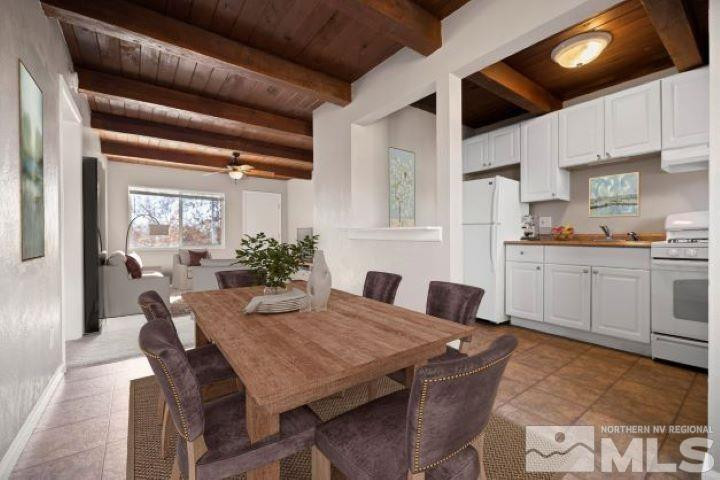 695 Denslowe Drive Property Photo 5