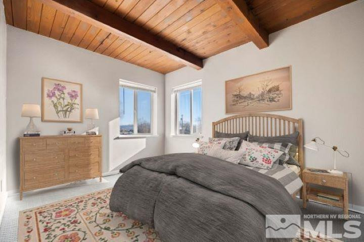 695 Denslowe Drive Property Photo 9