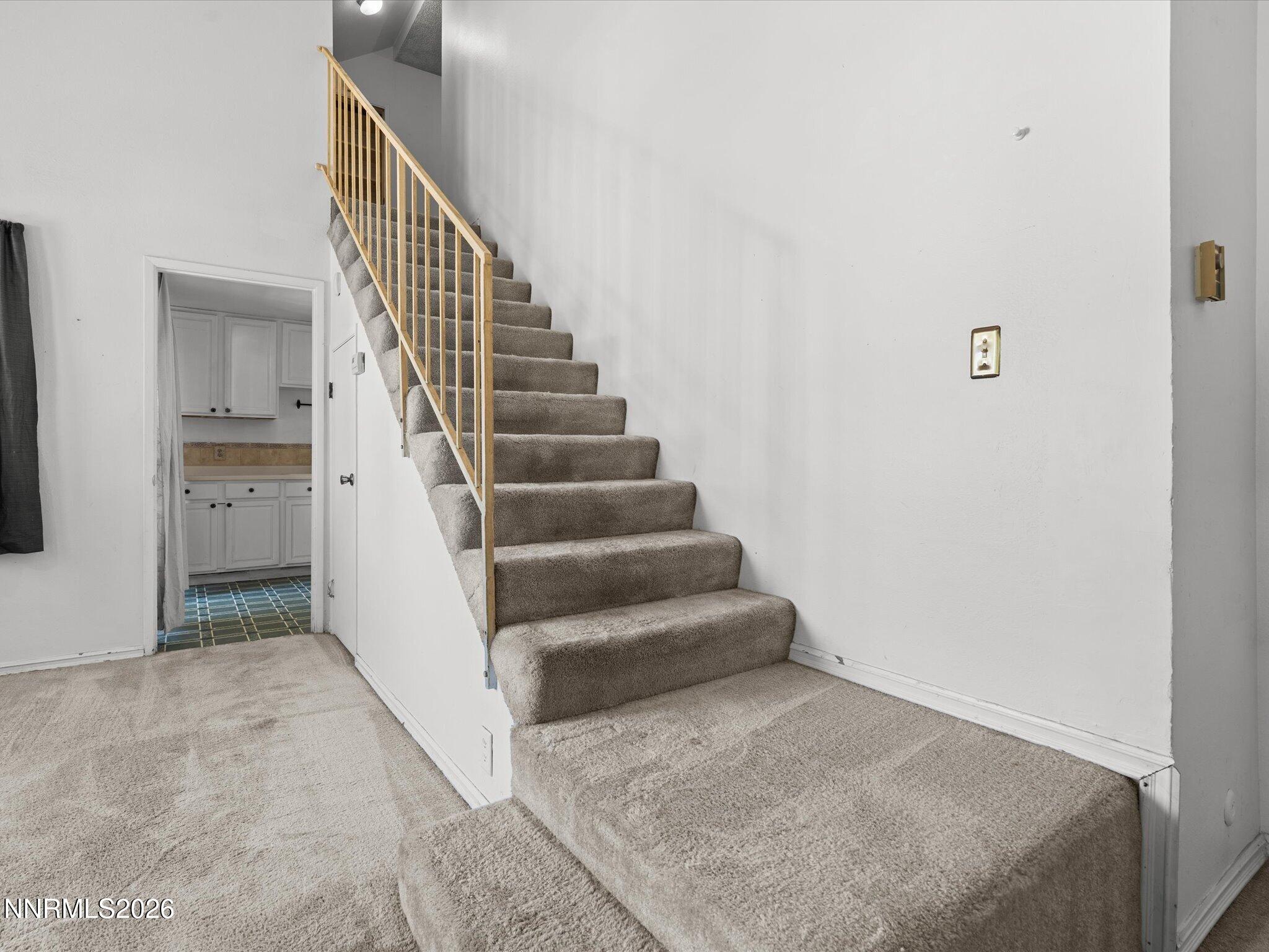1763 London Circle Property Photo 20