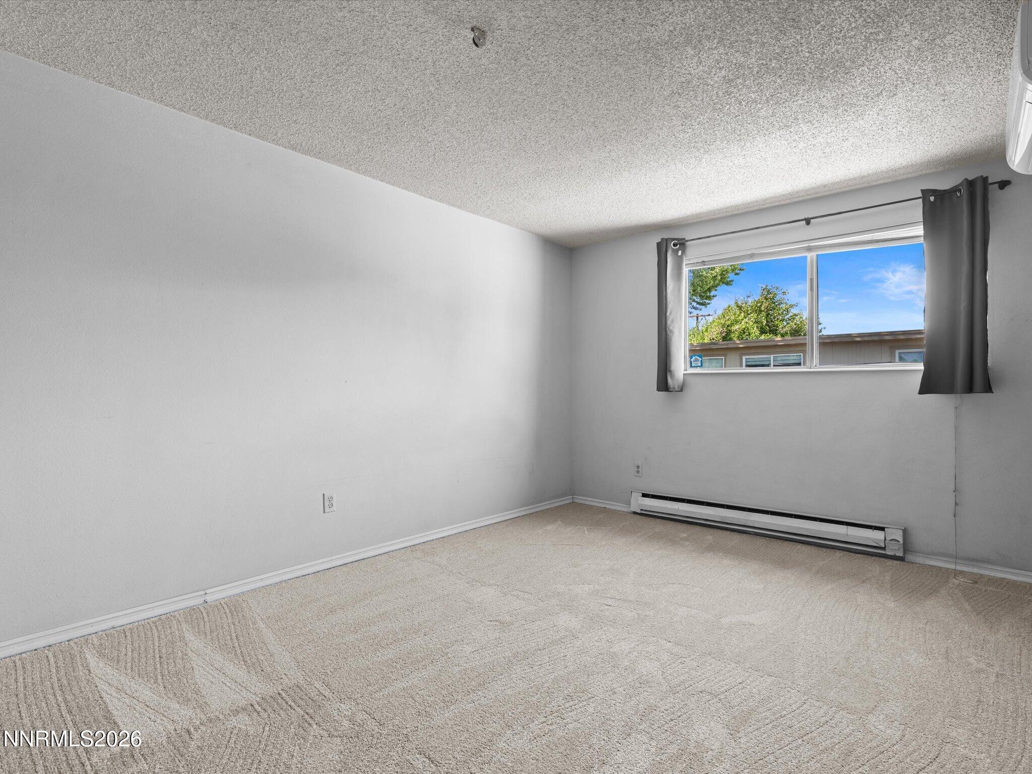 1763 London Circle Property Photo 26
