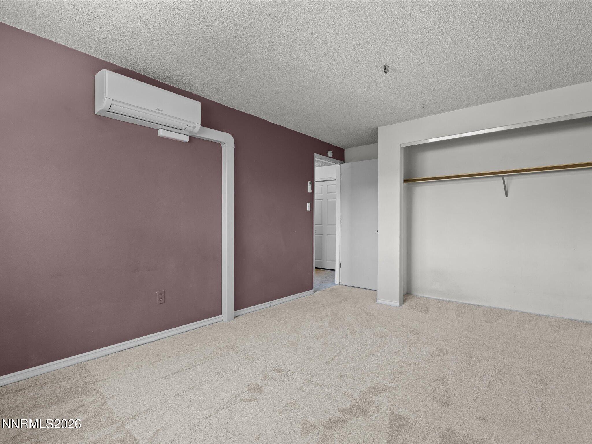 1763 London Circle Property Photo 27