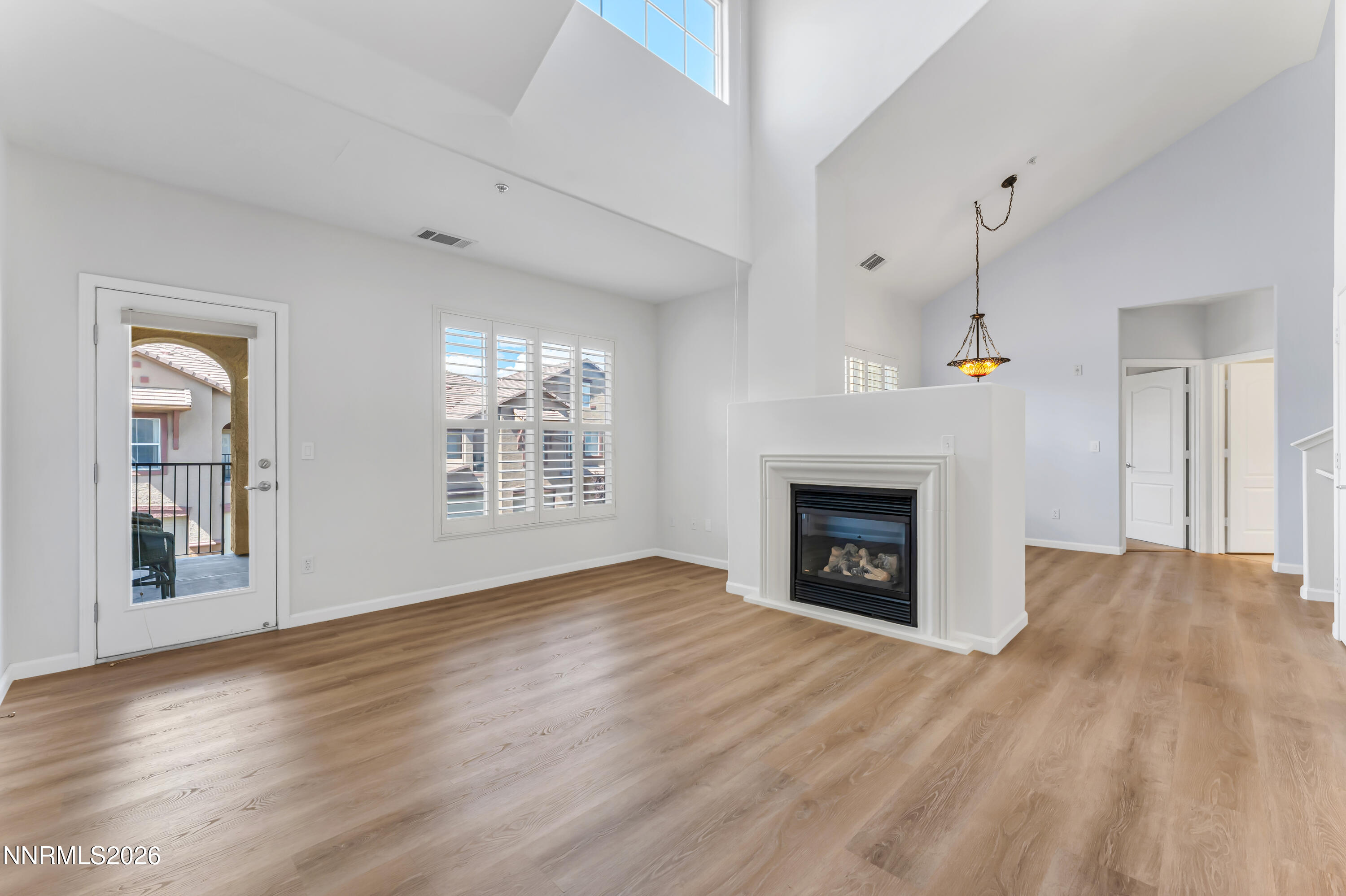 1325 S Meadows Parkway # 122 Property Photo 6