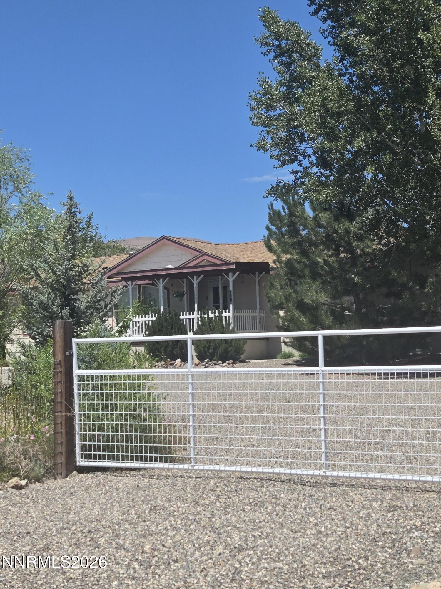 3840 Granite Way Property Photo 2
