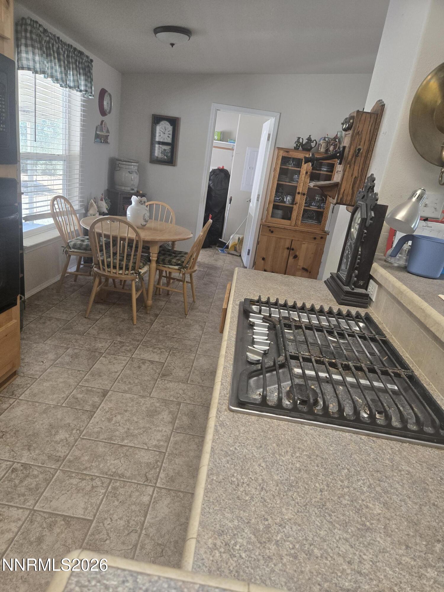 3840 Granite Way Property Photo 10