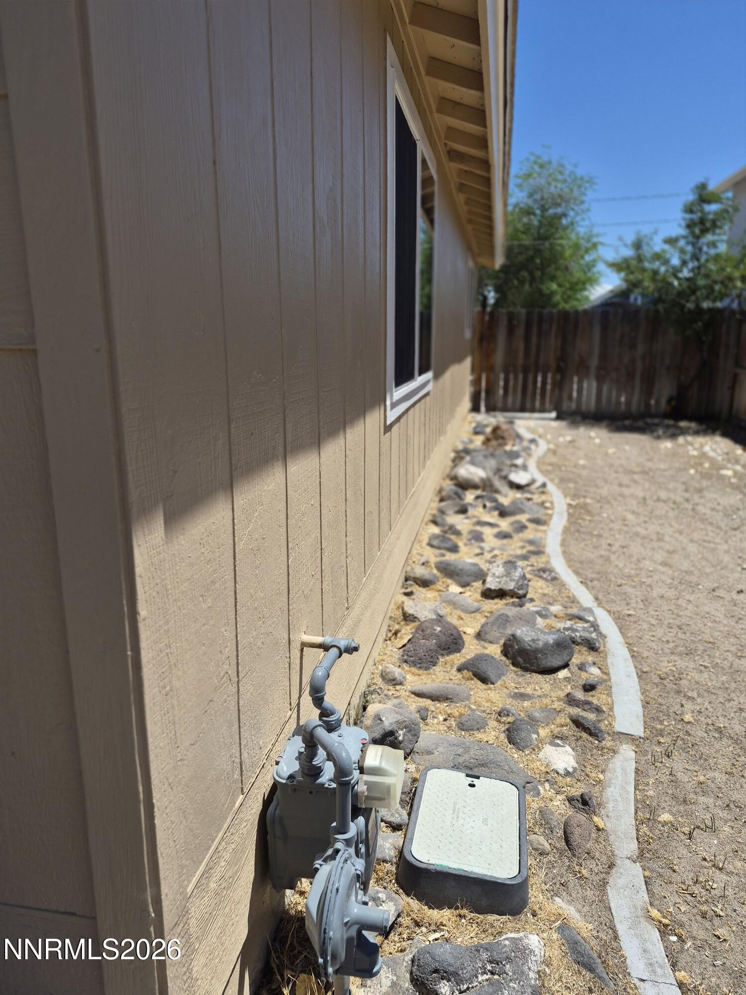 653 Humboldt Street Property Photo 37