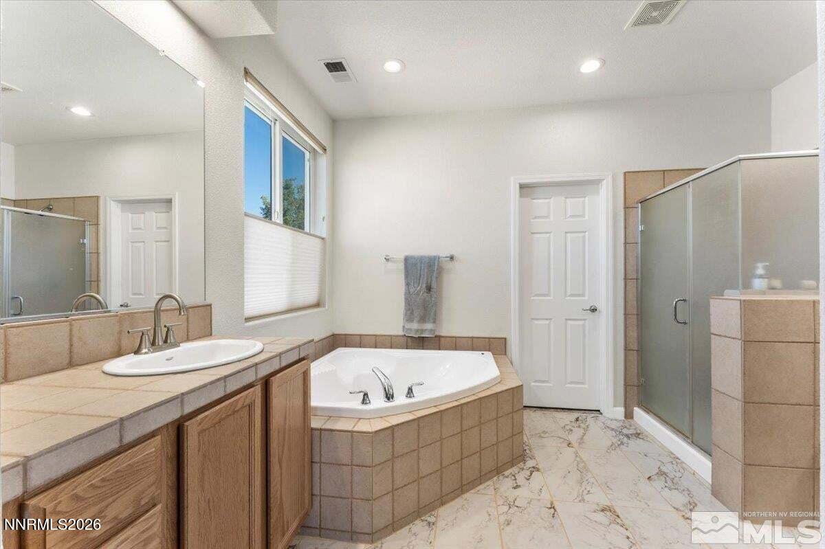 754 Grayhawk Drive Property Photo 18