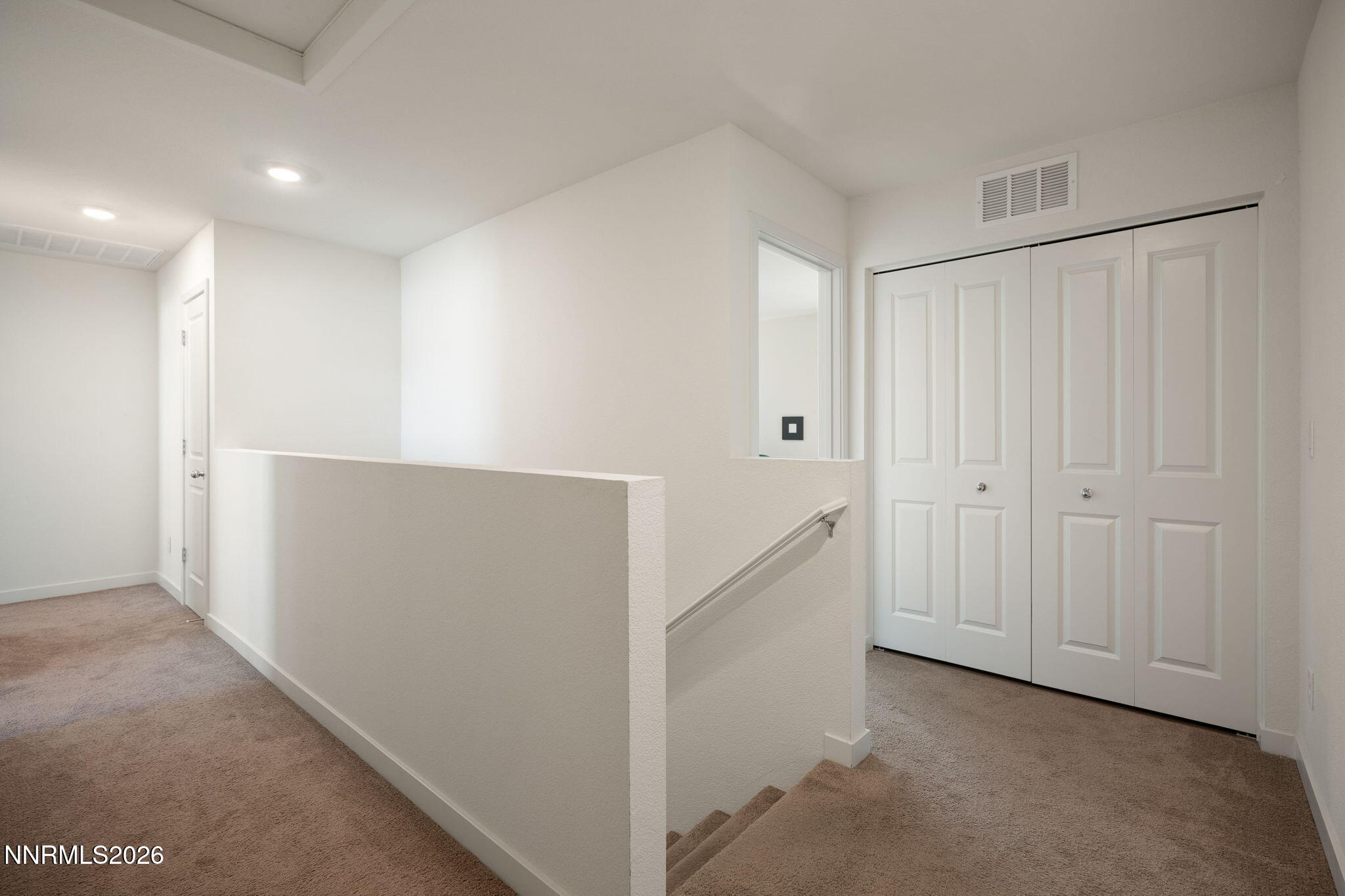 8855 Sky Wind Road Property Photo 11
