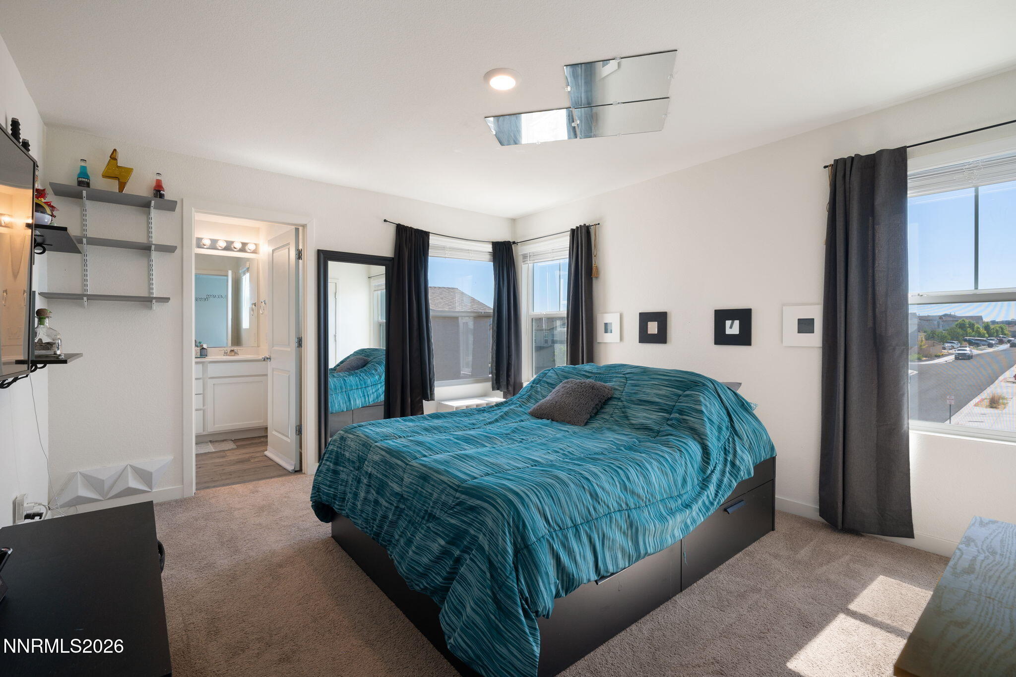 8855 Sky Wind Road Property Photo 12