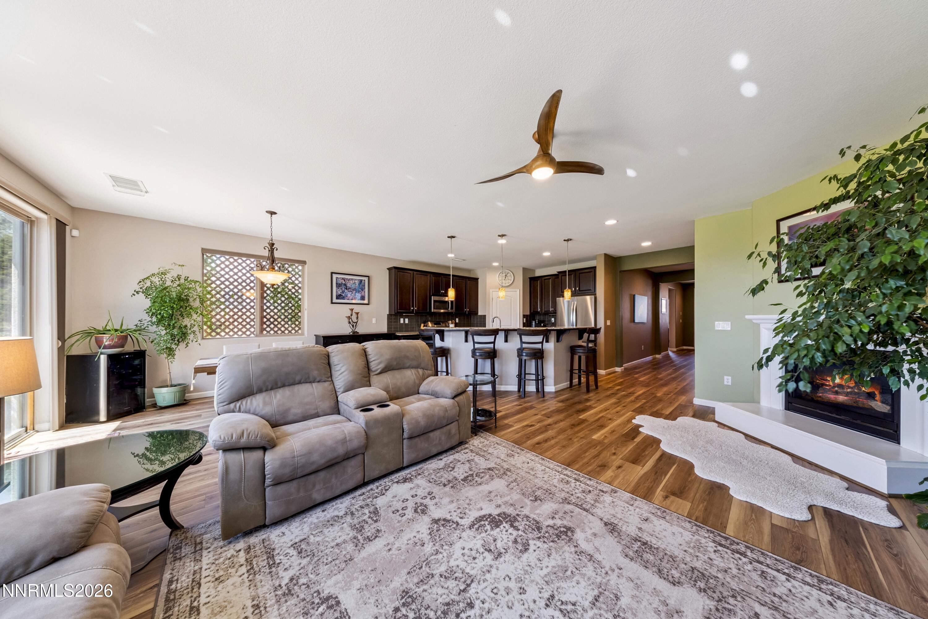 3575 Long Drive Property Photo 5