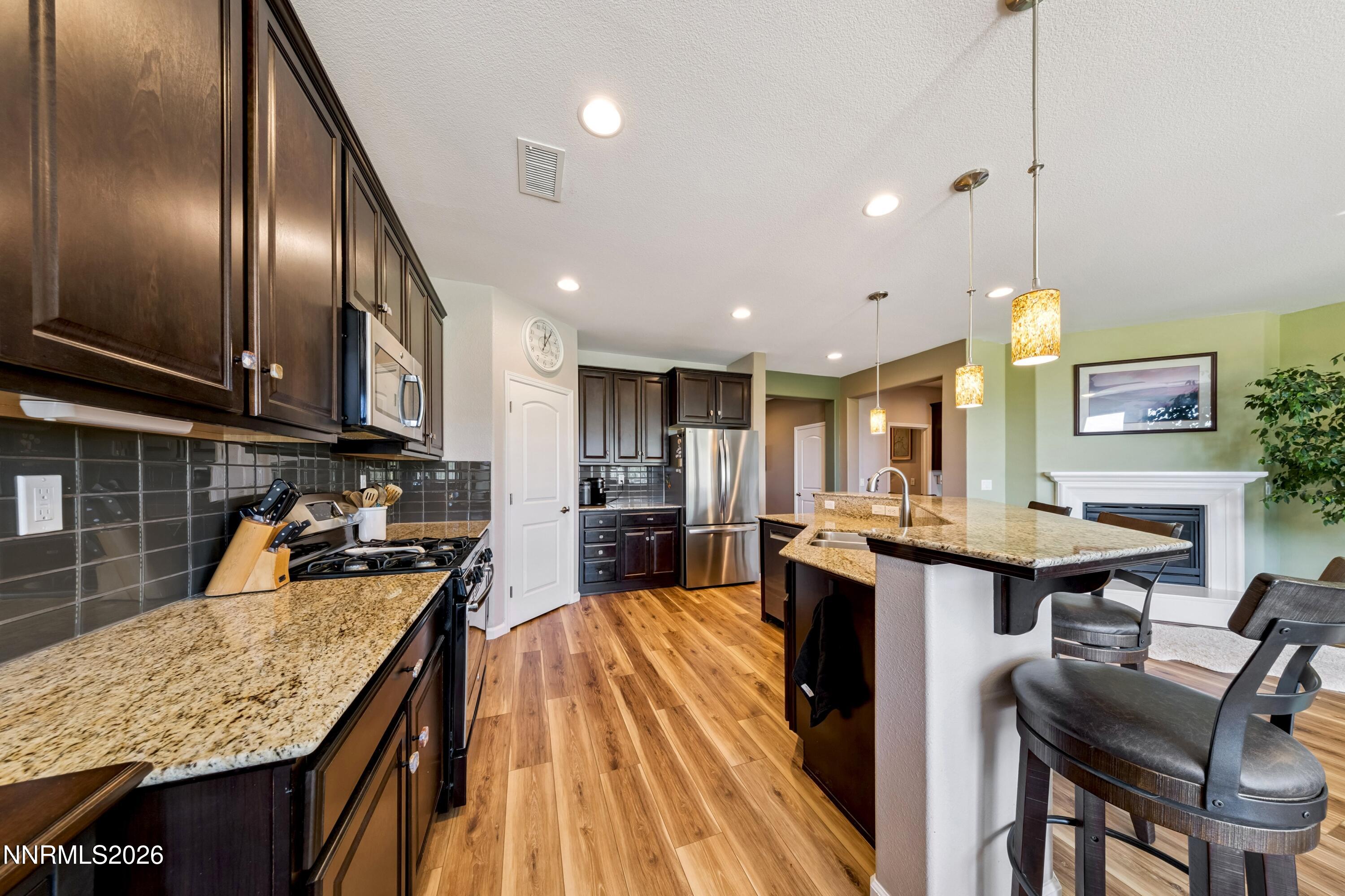 3575 Long Drive Property Photo 10