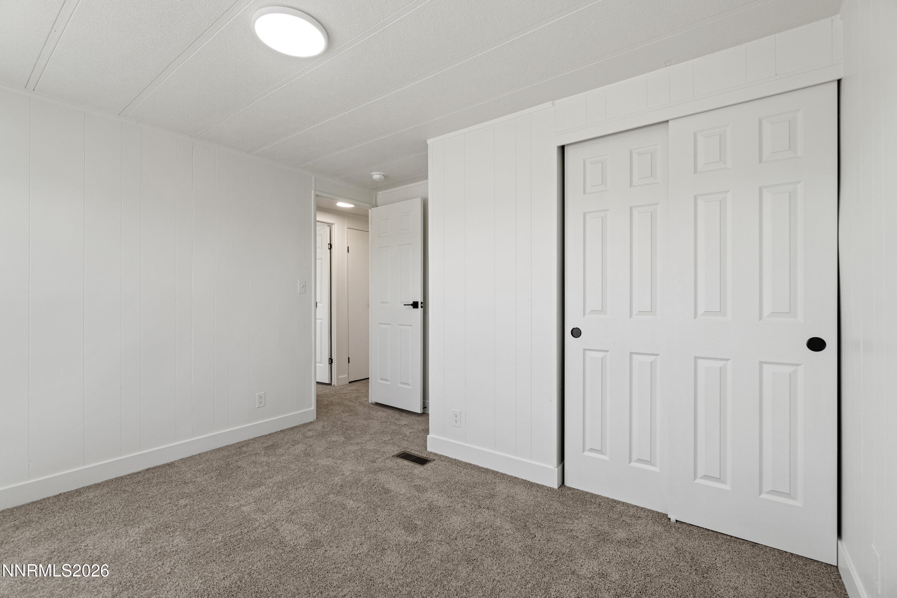 700 Thornbird Drive Property Photo 23