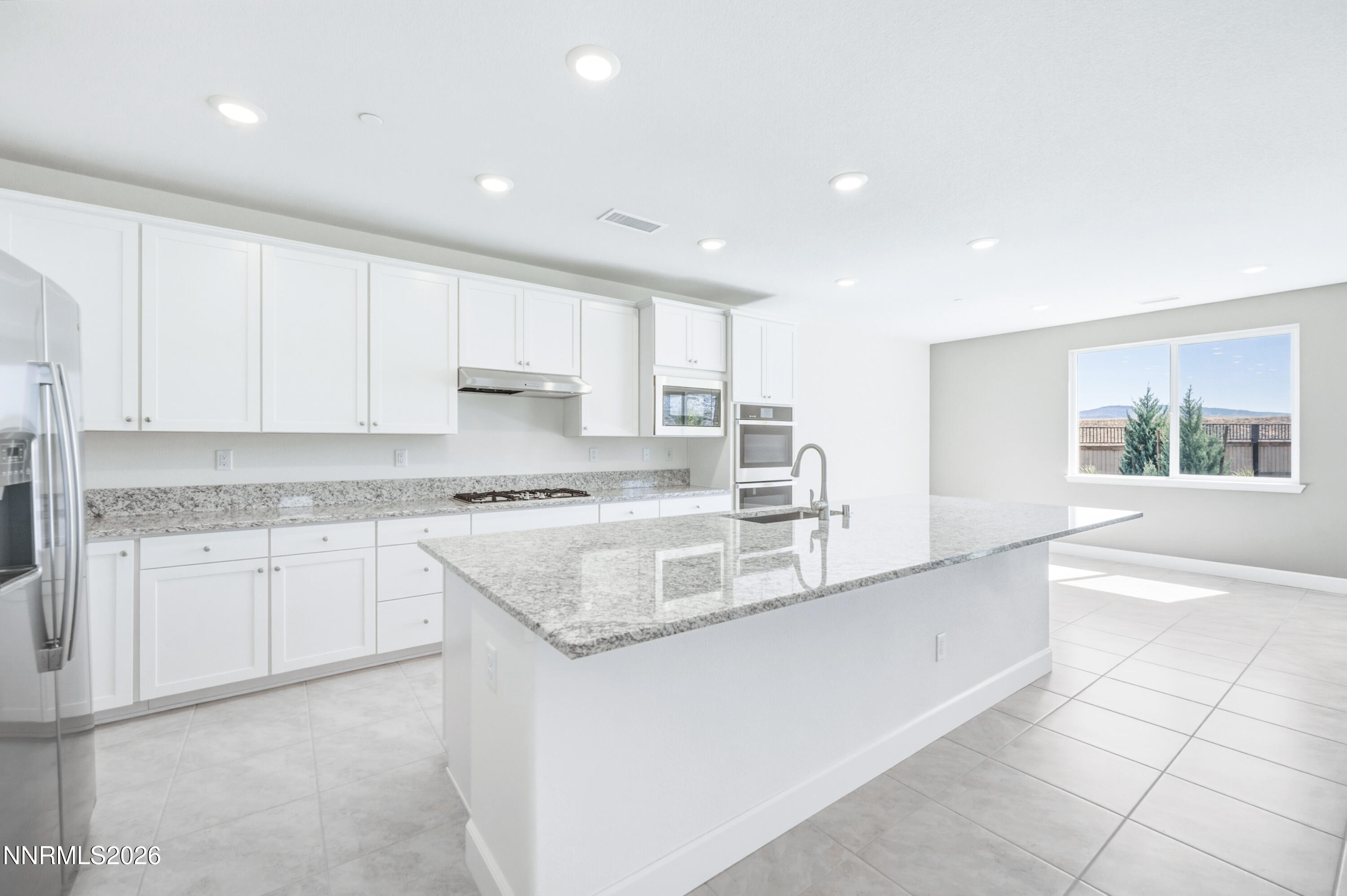 6752 Pilot Peak Court Property Photo 4