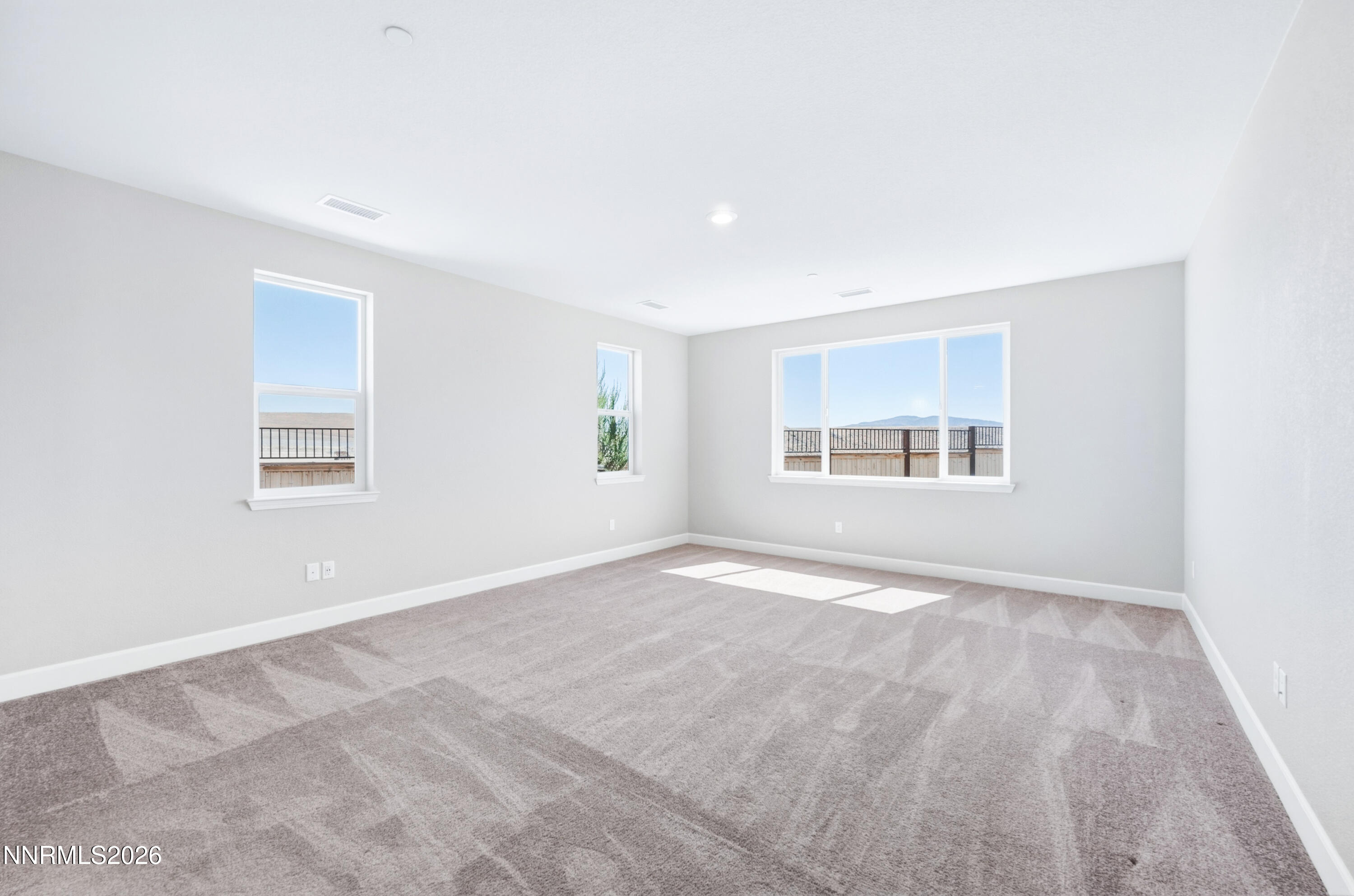 6752 Pilot Peak Court Property Photo 8