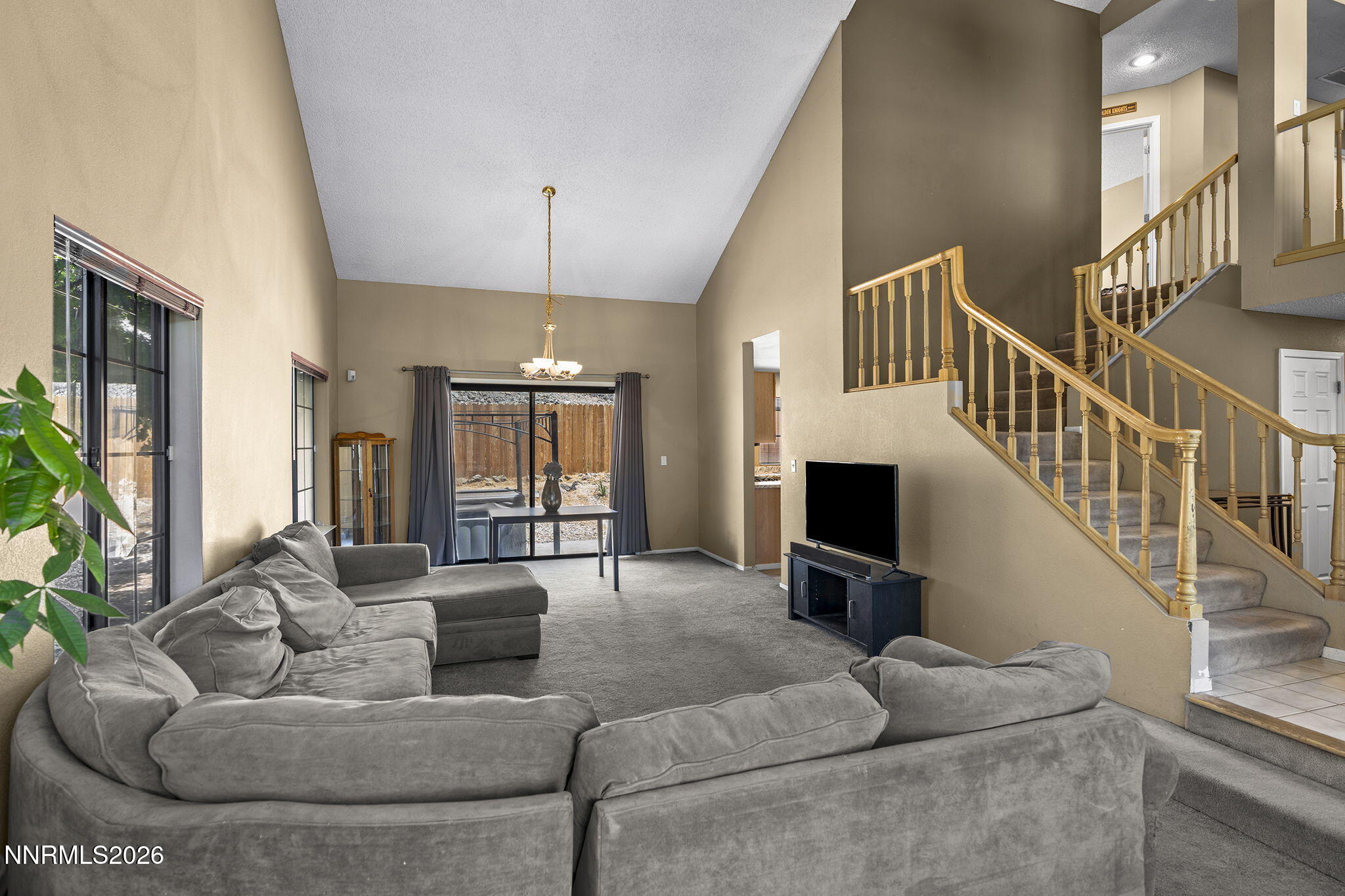 5296 Santa Barbara Avenue Property Photo 3